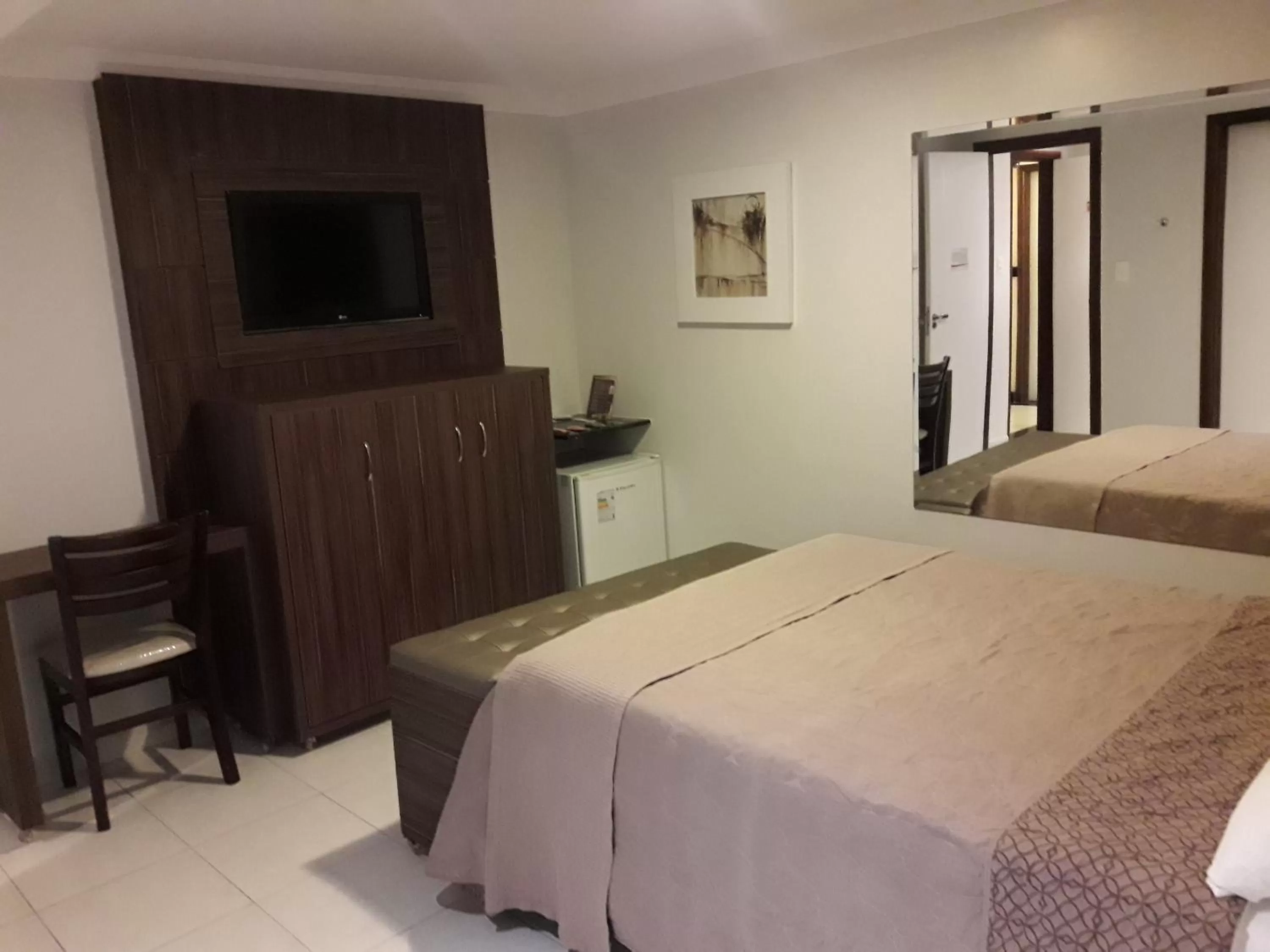 Photo of the whole room, Bed in Hotel Sempre Executive