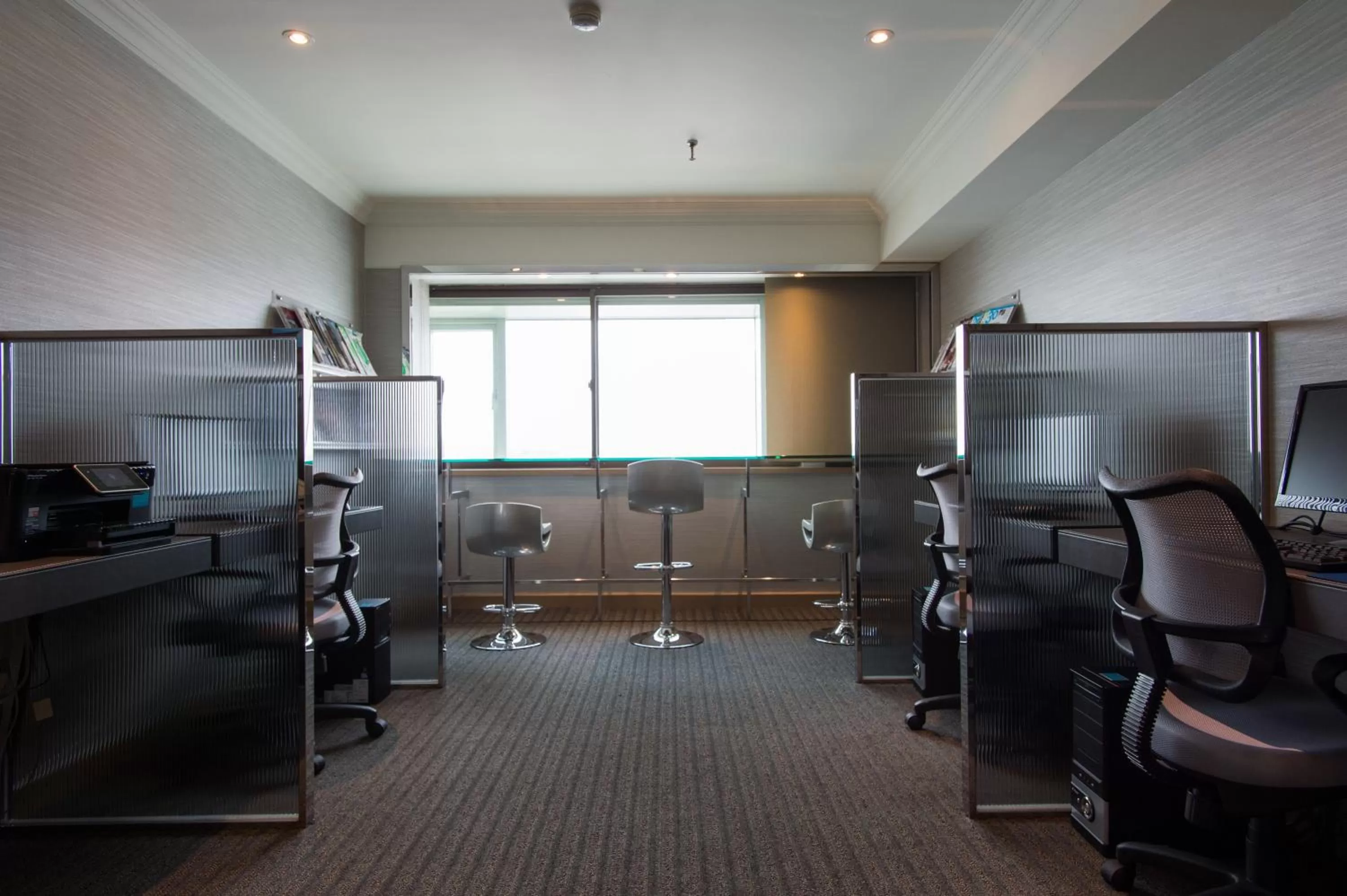 Seating area in Santos Hotel