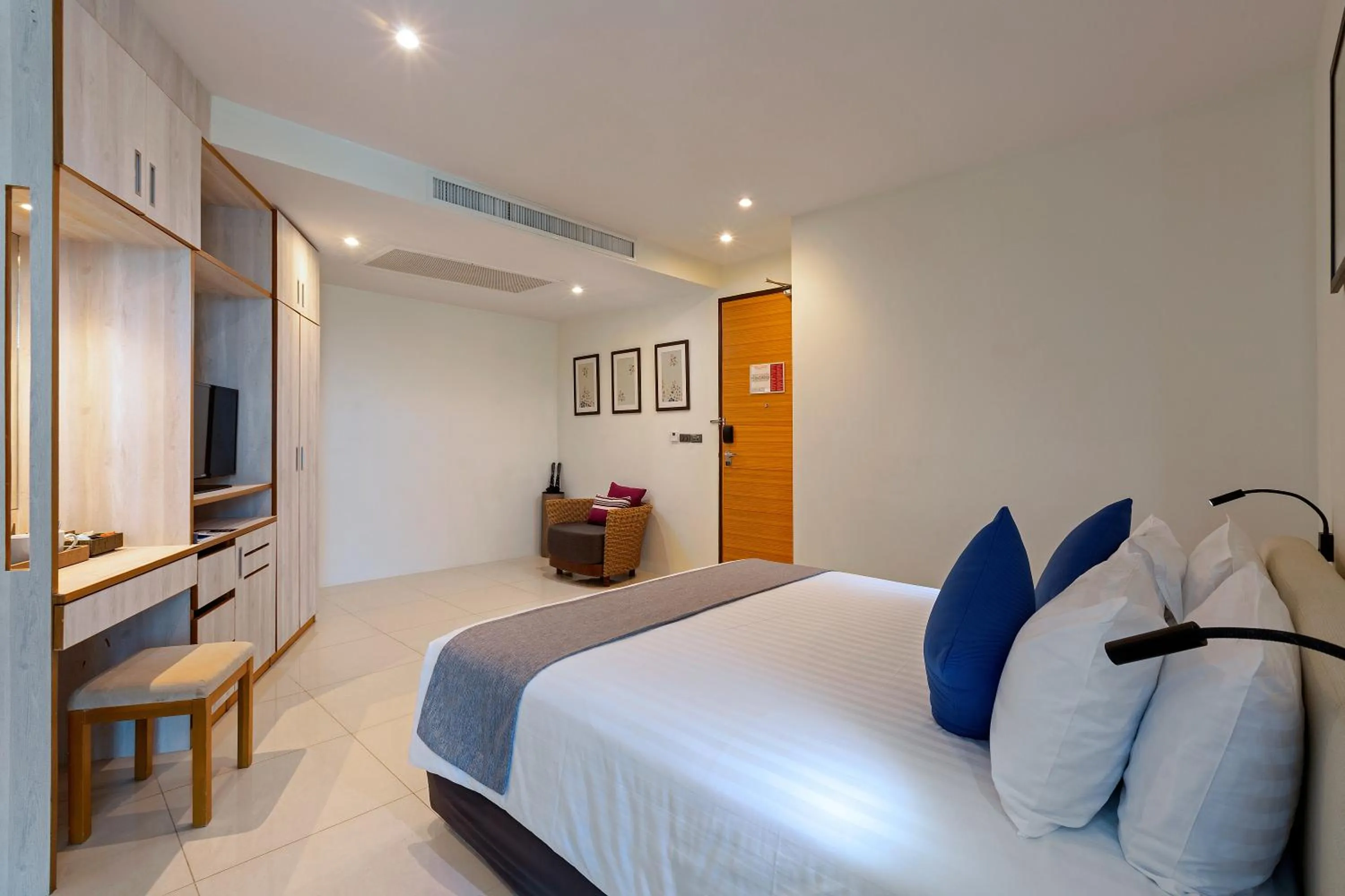 Bedroom, Bed in Splash Beach Resort Phuket Family-Friendly Water Park Resort Near Phuket Airport