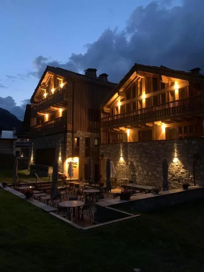 Hotel MONT-BLANC VAL D'ISERE