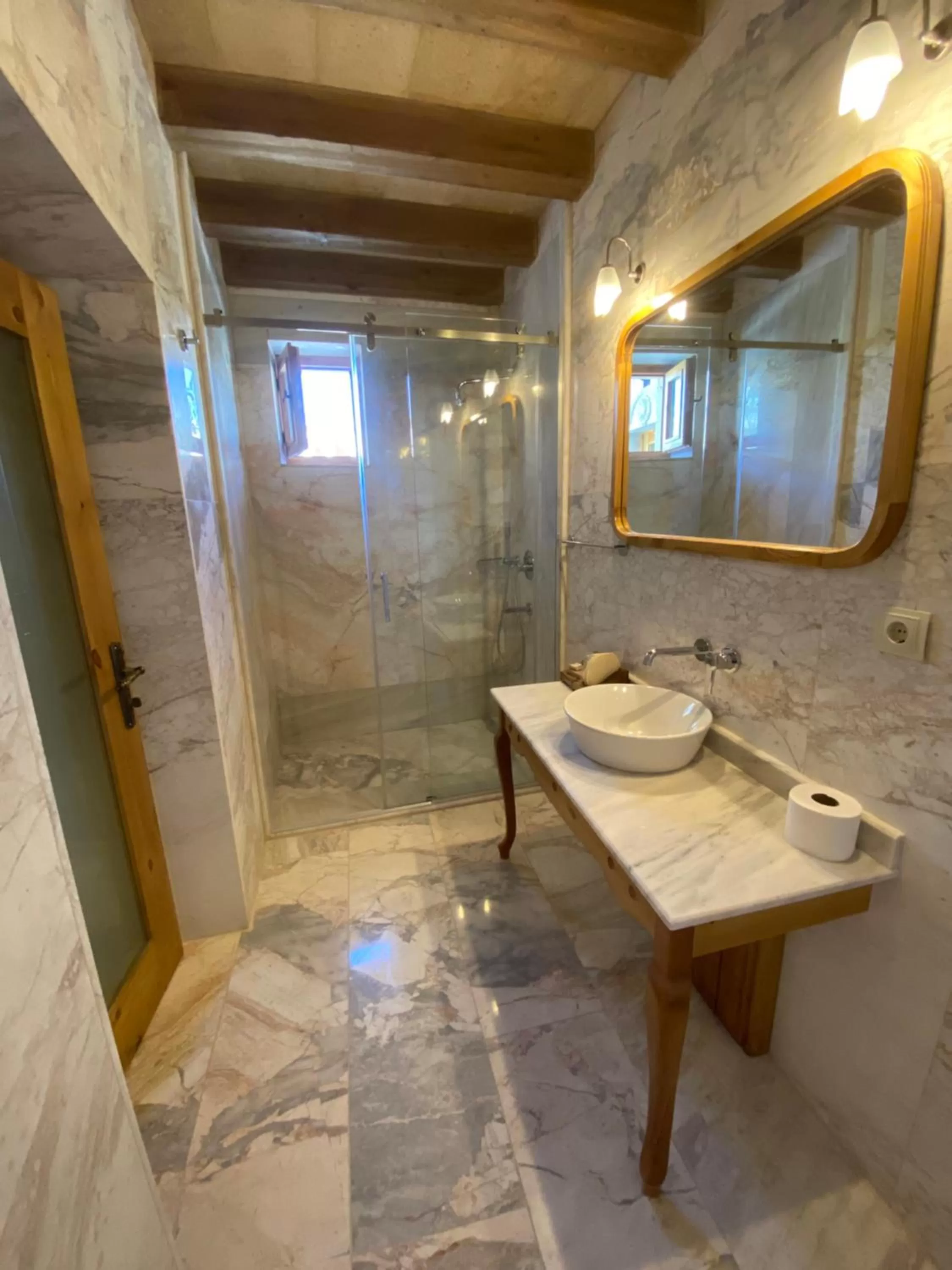 Bathroom in Cratus Stone Palace