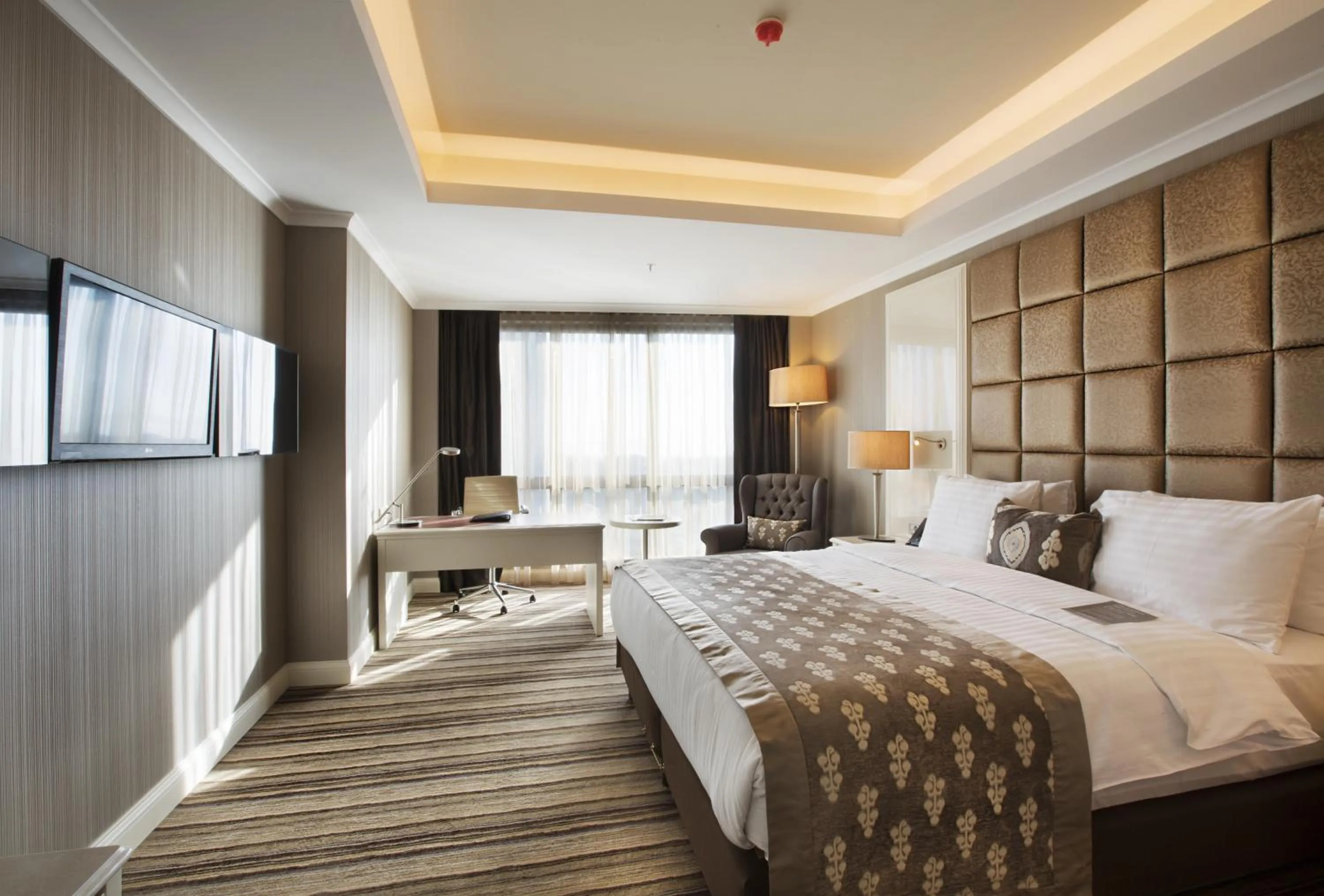 Photo of the whole room, Bed in Dedeman Bostanci Istanbul Hotel & Convention Center