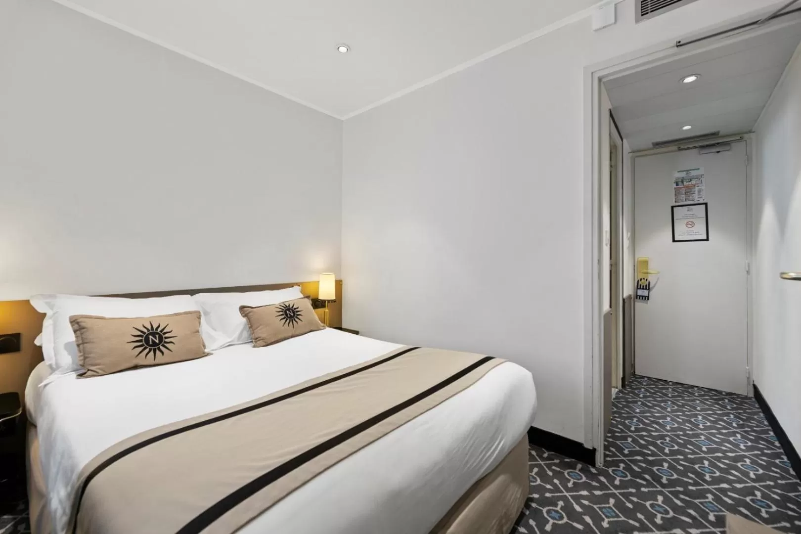 Decorative detail, Bed in Napoleon