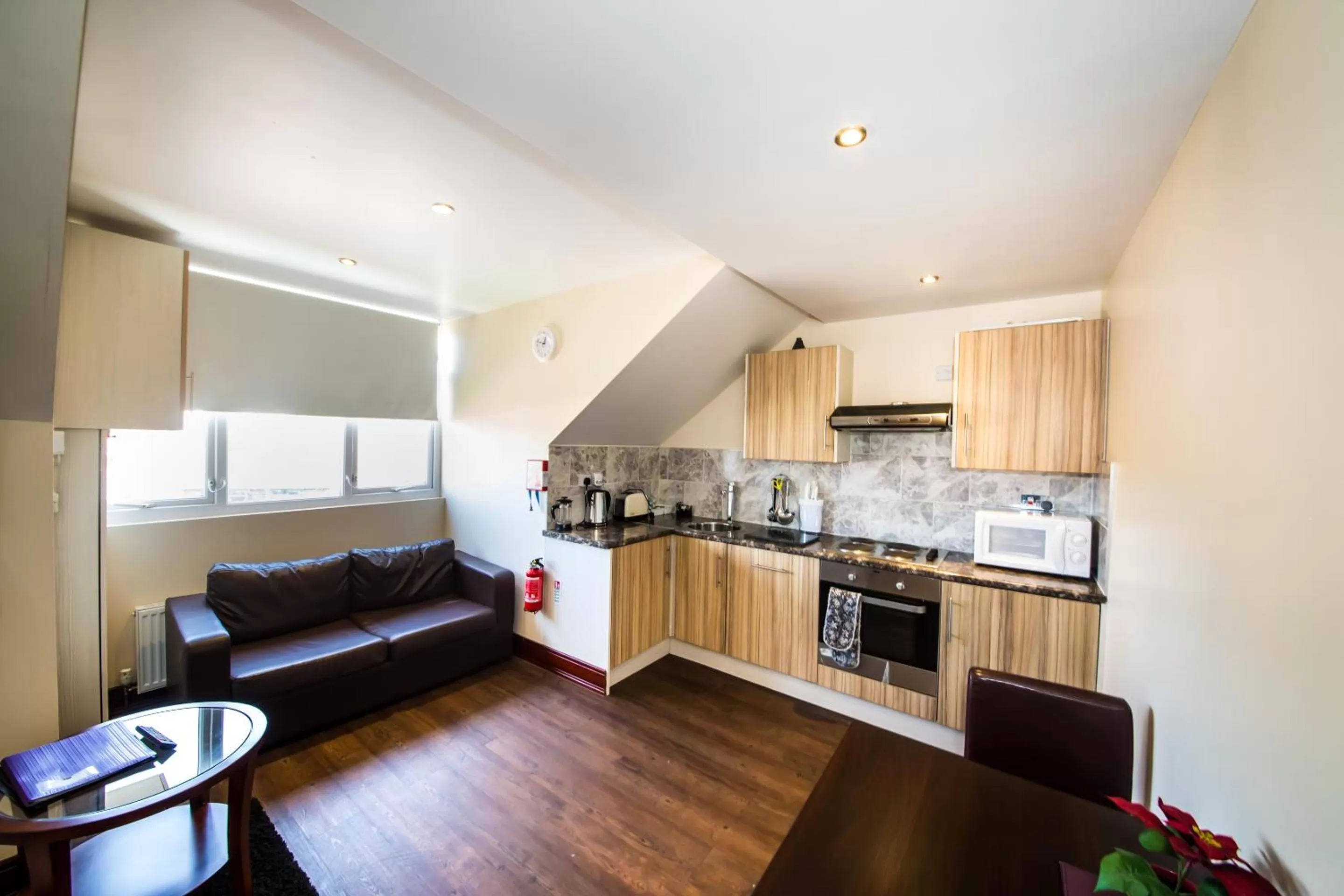 Kitchen or kitchenette, Kitchen/Kitchenette in William's Hillsborough Apartments