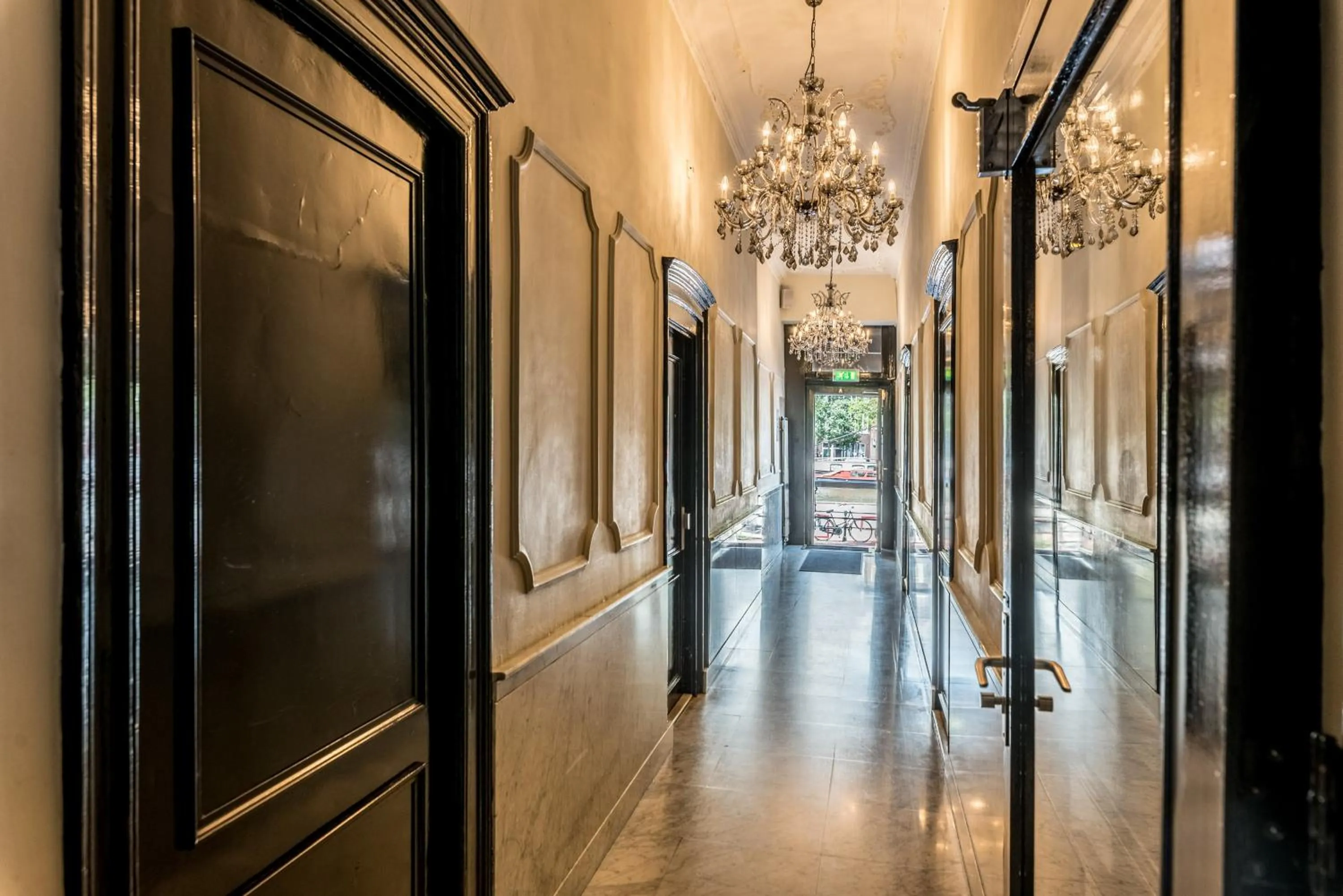 Property building in Hotel Amstelzicht