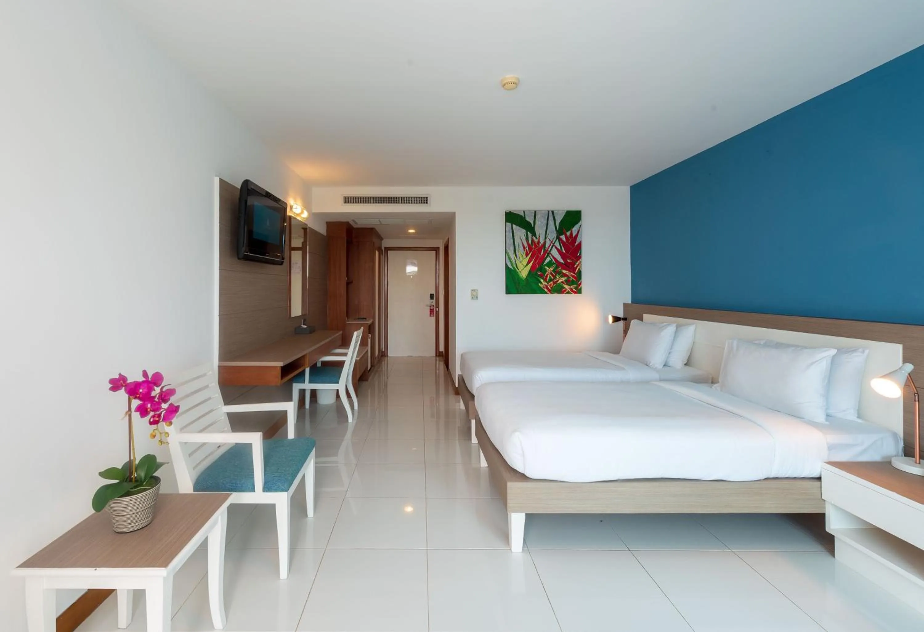 Superior Twin Room in Pinnacle Grand Jomtien Resort and Beach Club - SHA Extra Plus