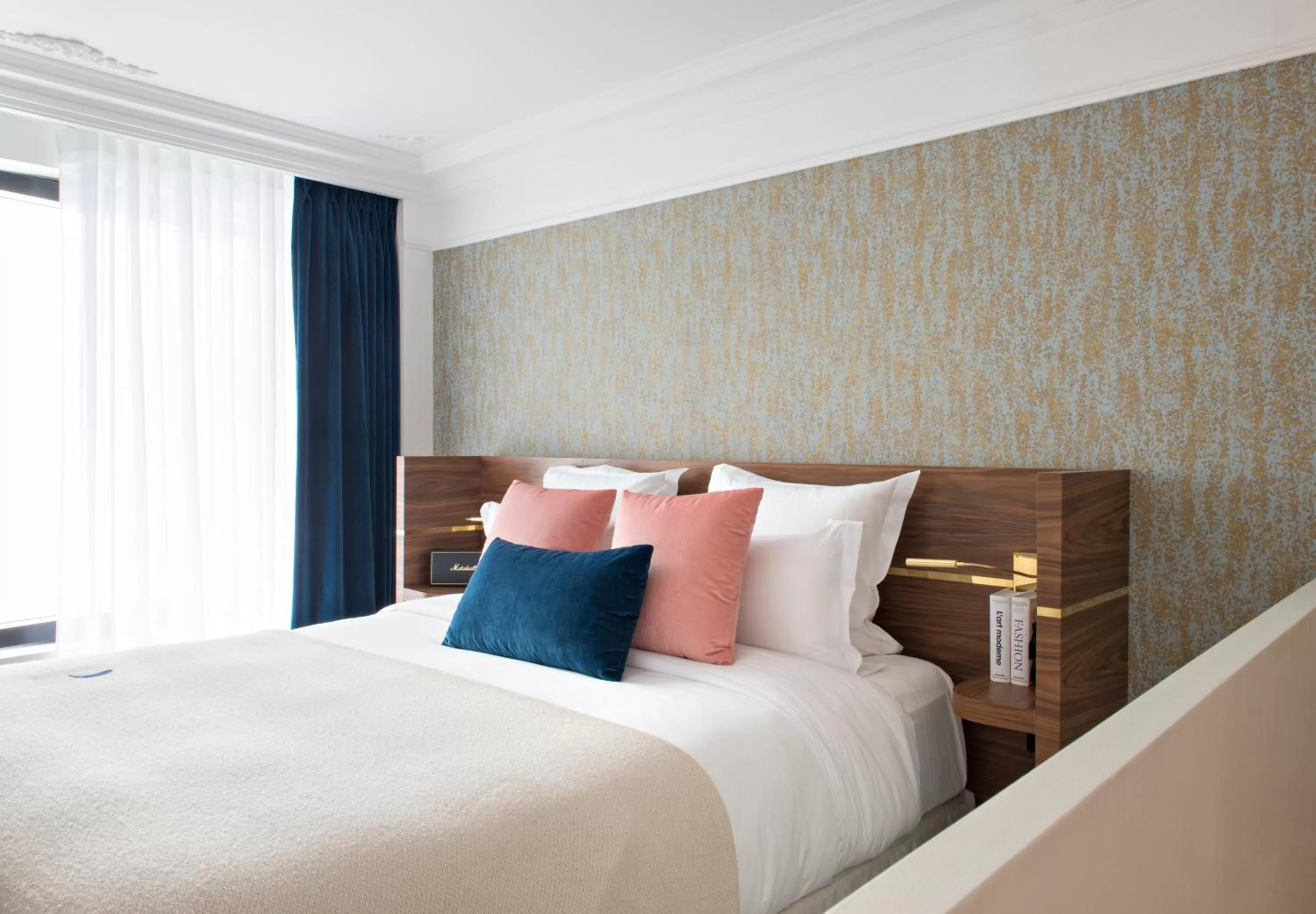 Bed in Hotel Parister Piscine & Spa