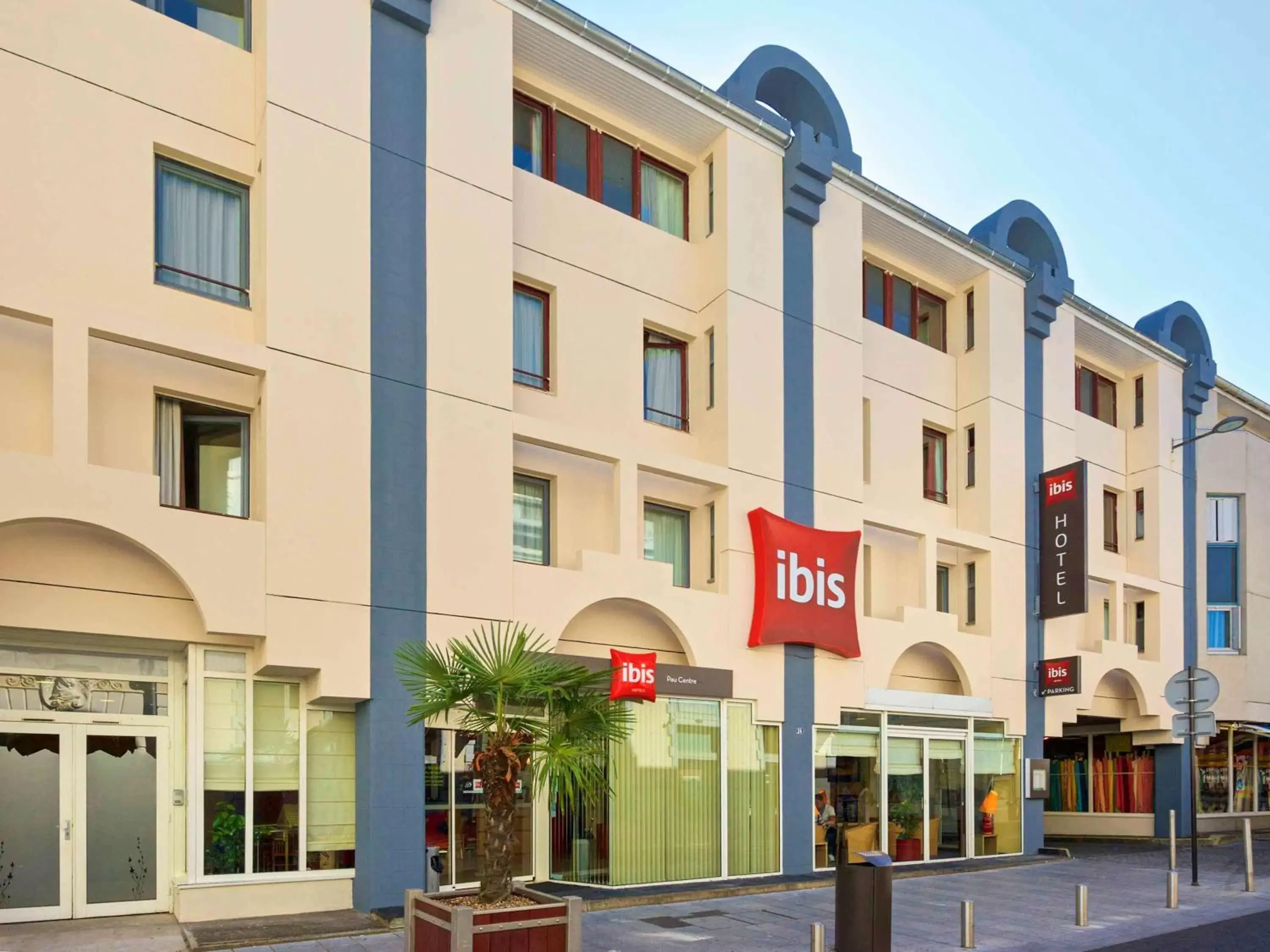 Ibis Pau Centre Ibis Pau Centre
