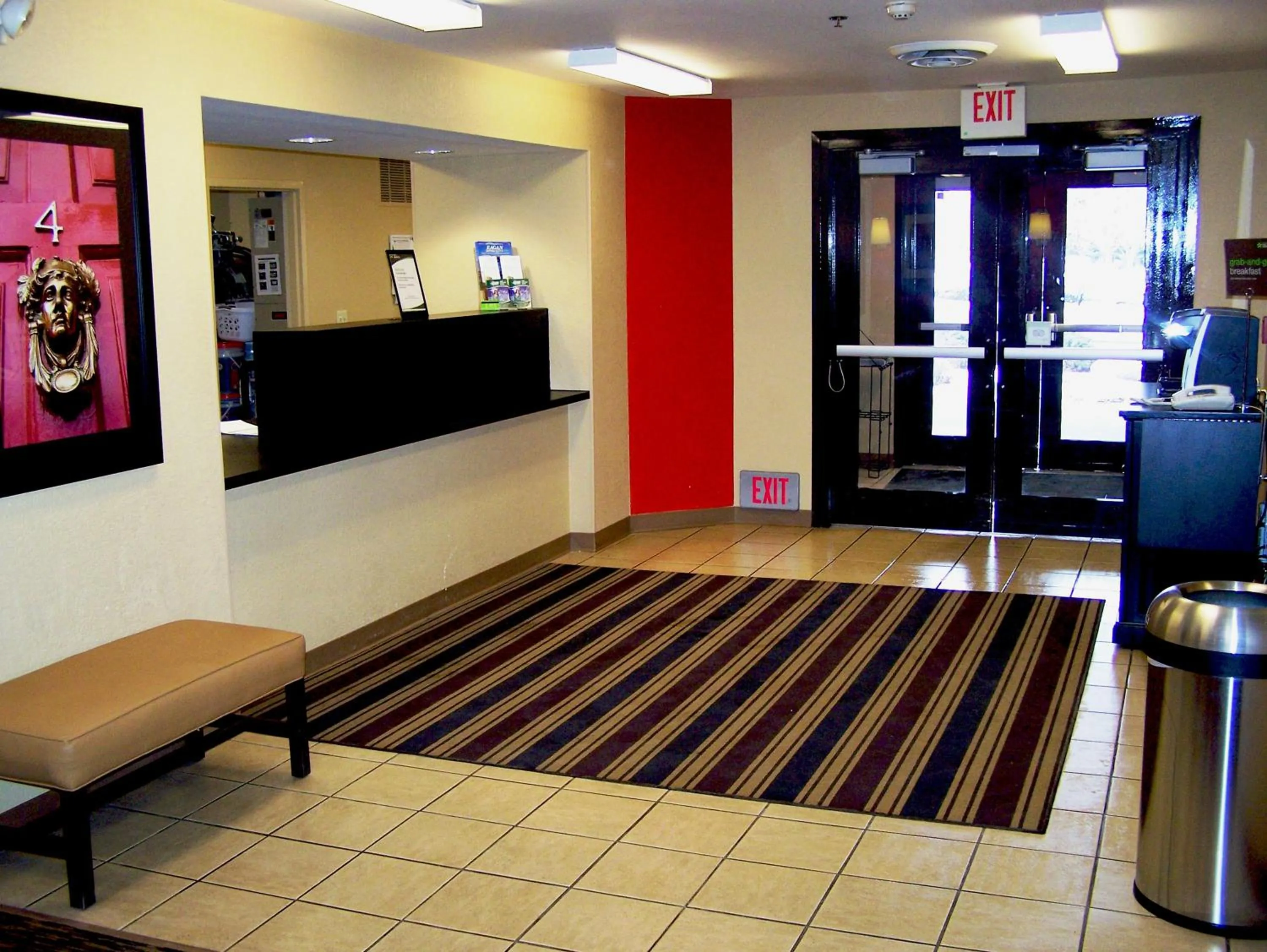 Lobby or reception in Extended Stay America Suites - Minneapolis - Airport - Eagan - South