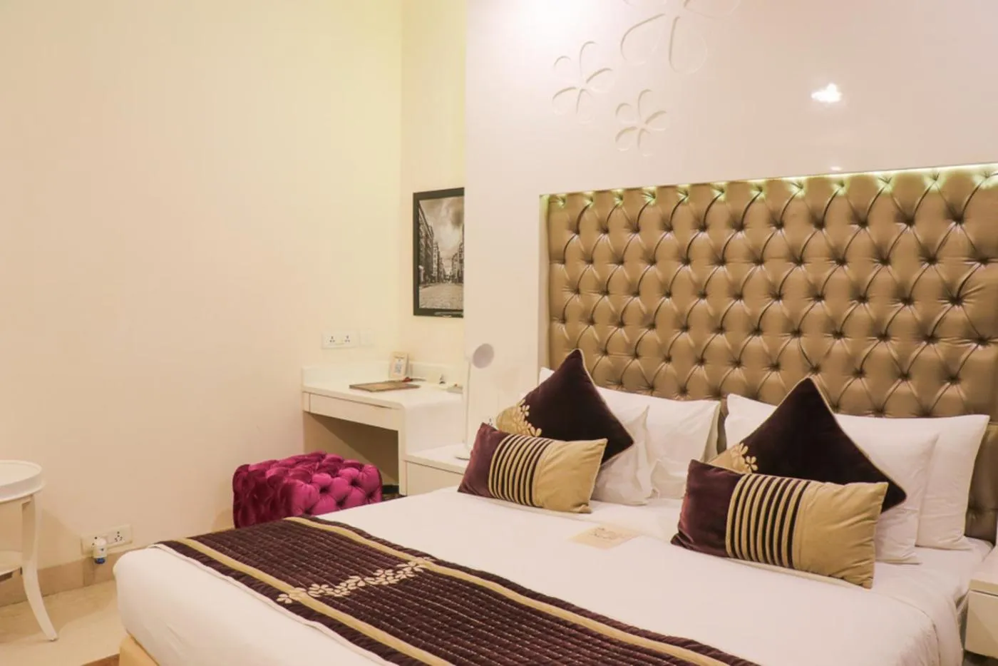 Bed in Hotel Eternity