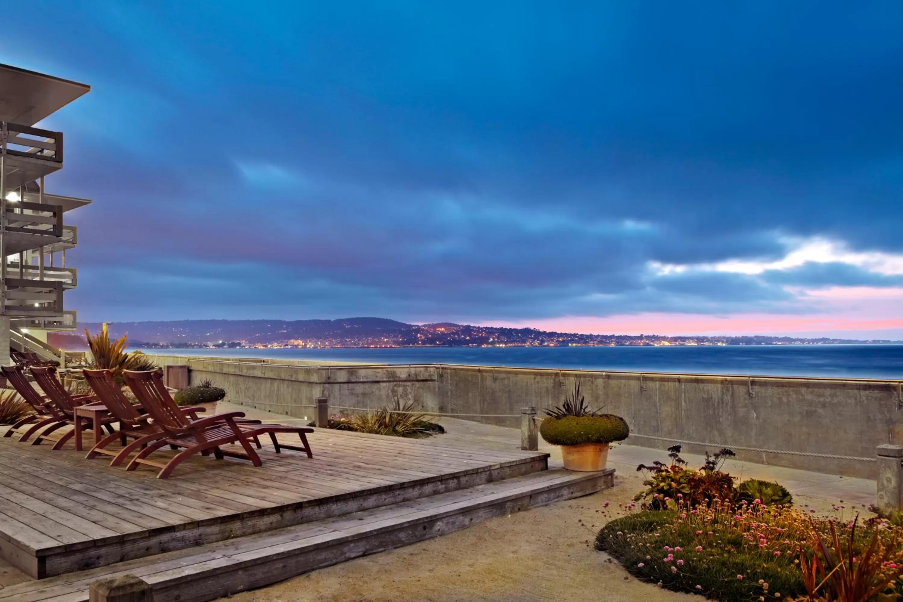 King Room with Ocean View in Monterey Beach Hotel, a Tribute Portfolio Hotel