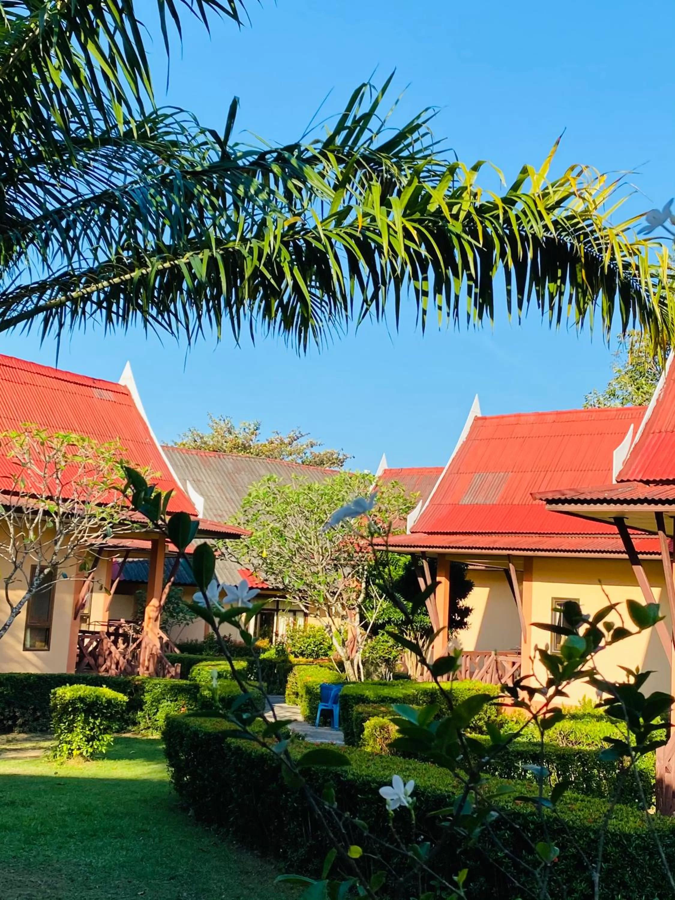 Garden in Kaibae Hut Resort