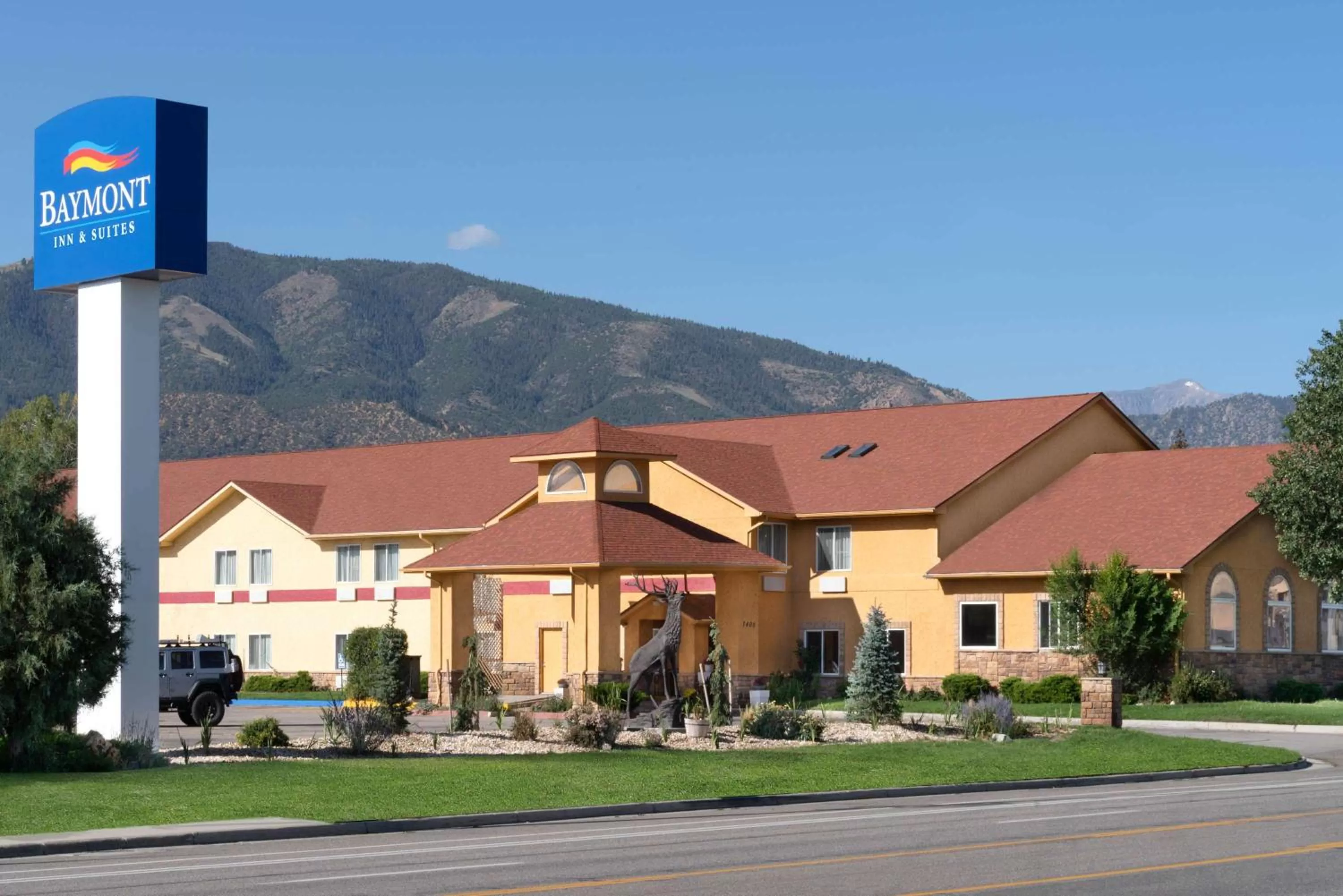 Property building in Baymont by Wyndham Salida