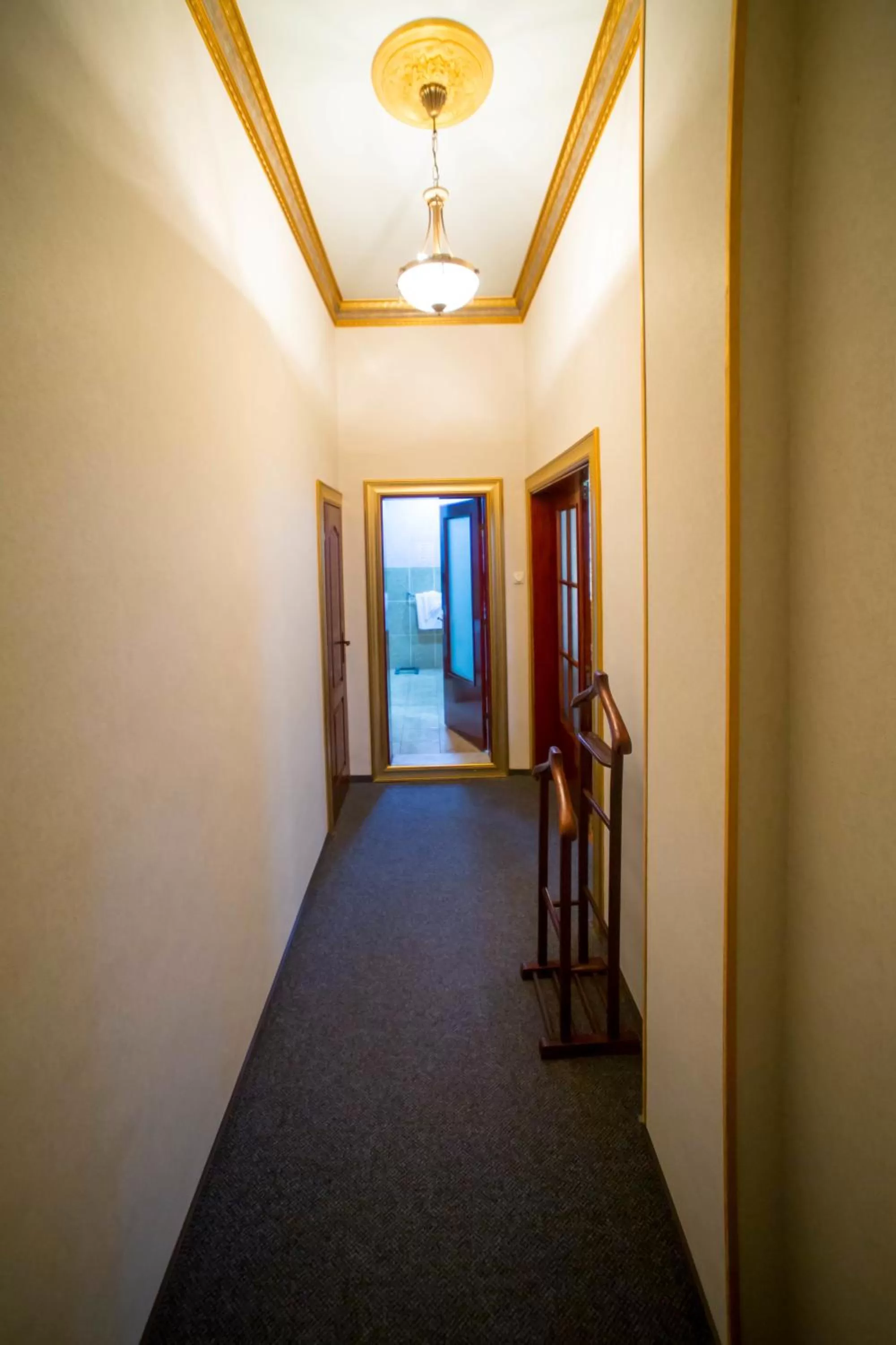 Patio in Bucharest Comfort Suites Hotel