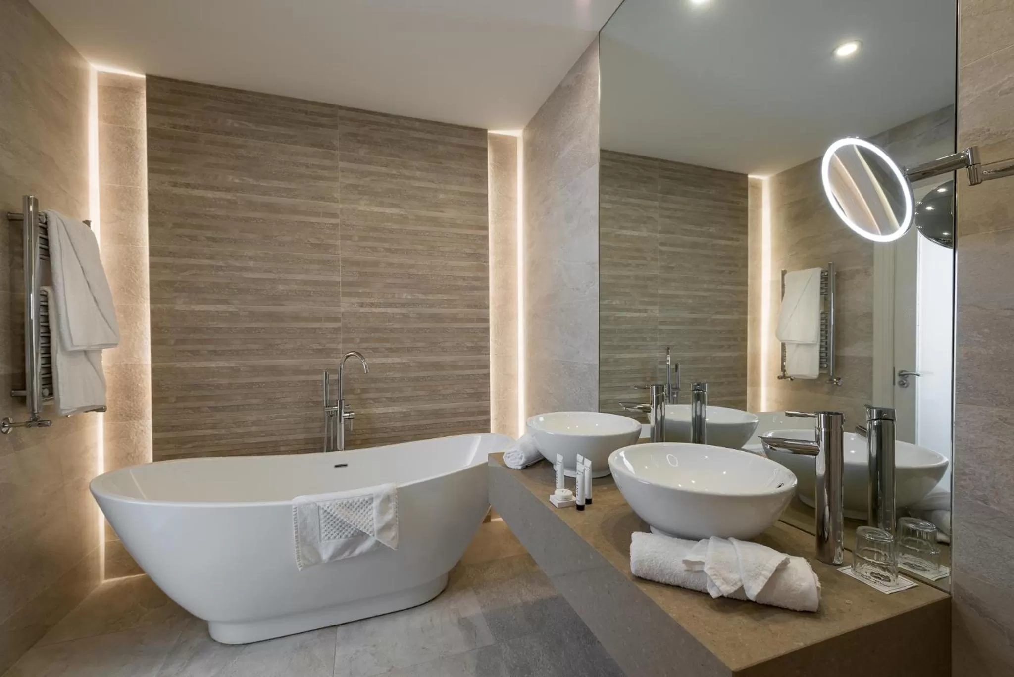 Shower in Breaffy House Hotel and Spa