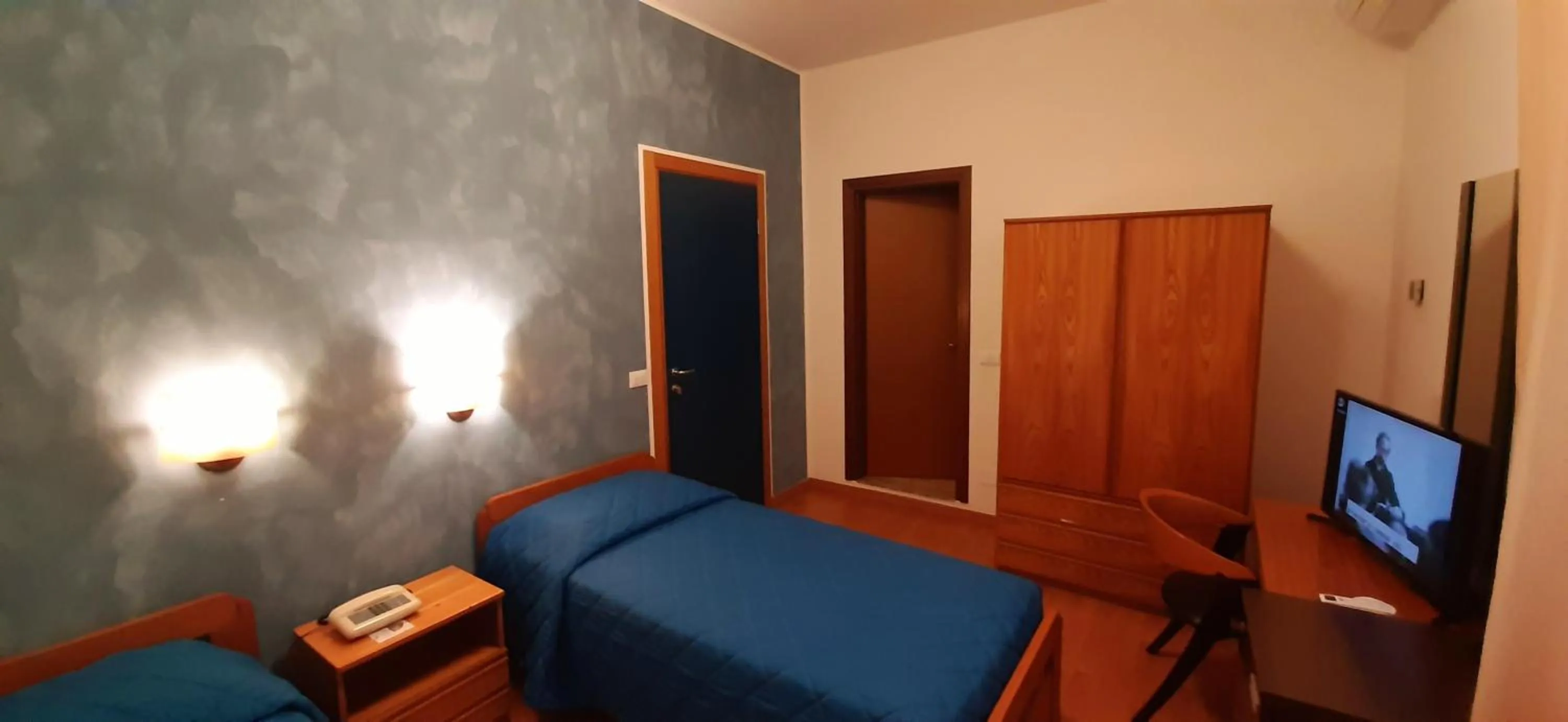 TV and multimedia in Hotel Principe