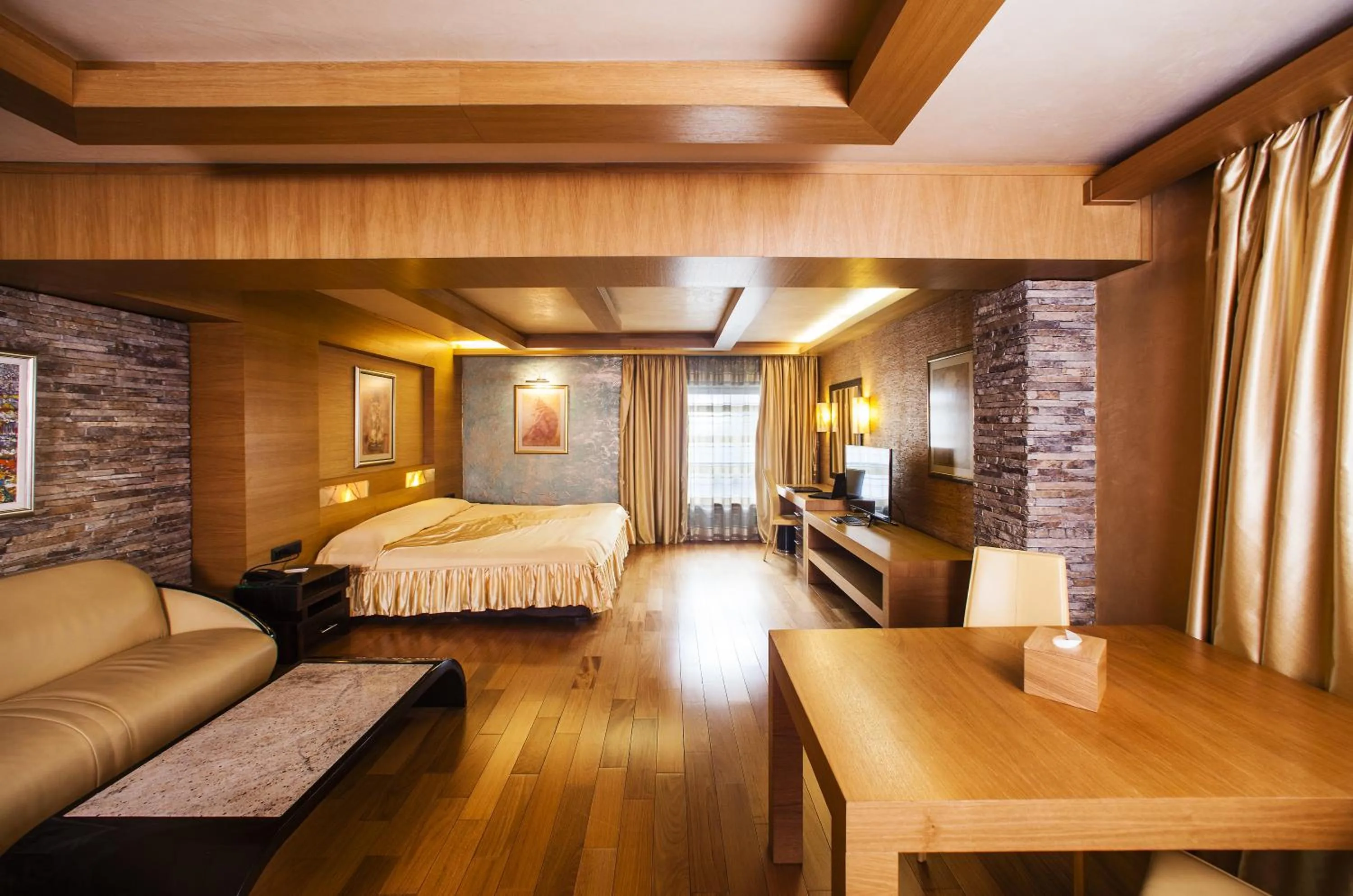 Photo of the whole room, Bed in Hotel Anel