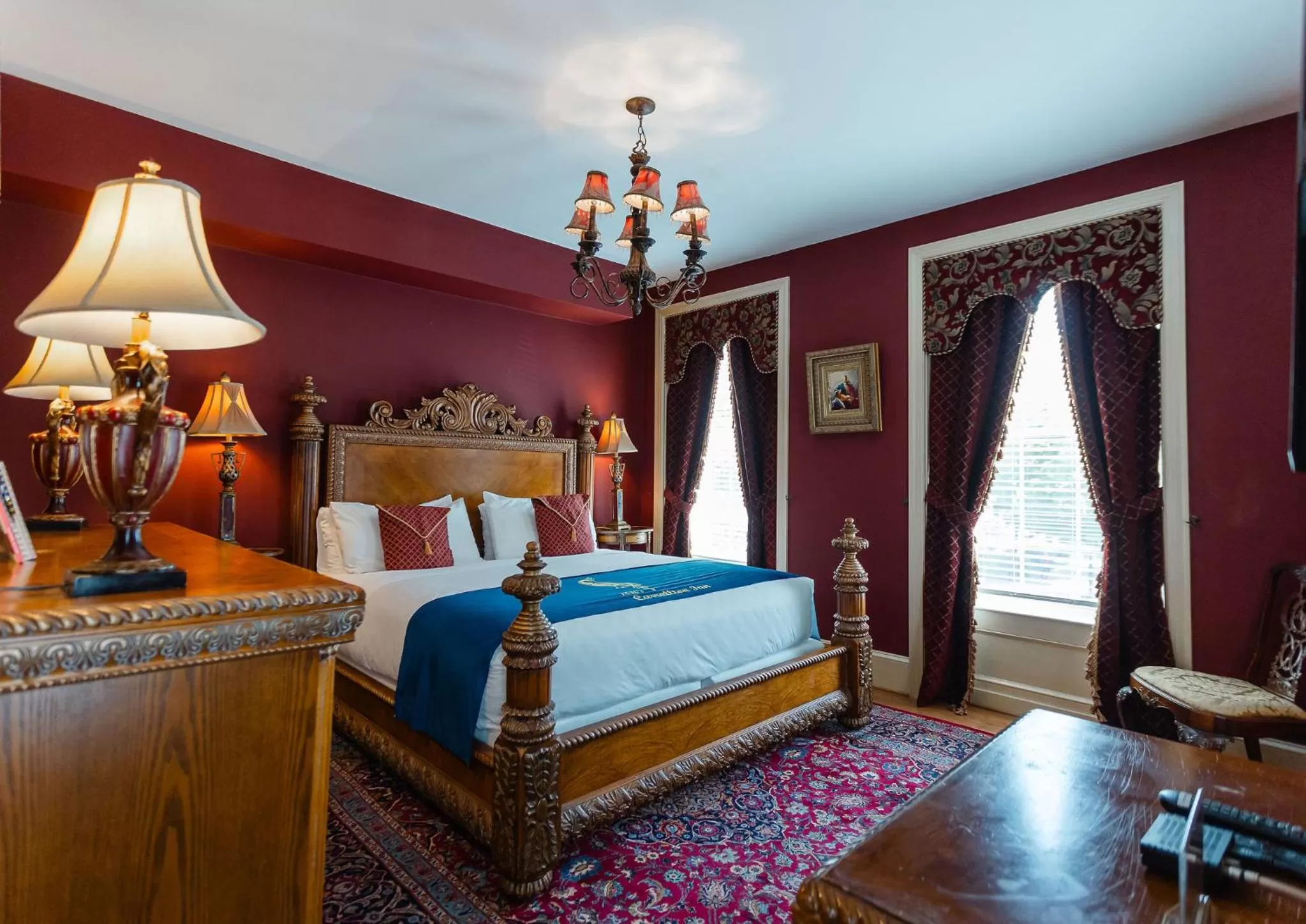 Bed in 1840s Carrollton Inn