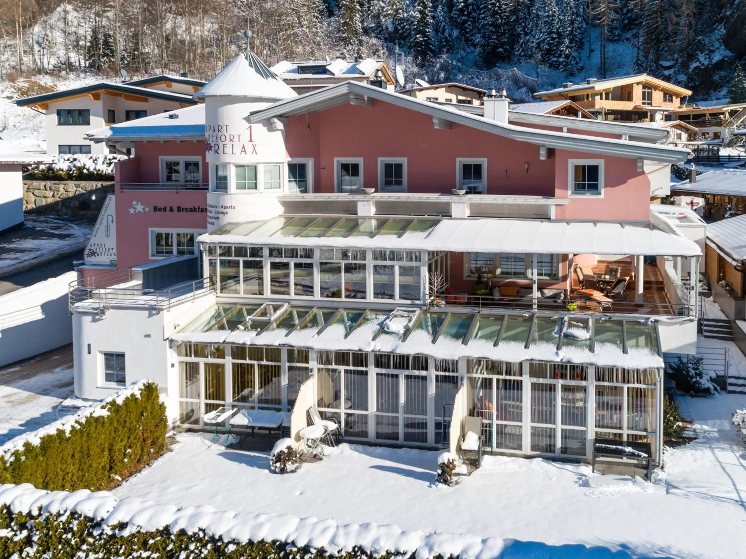 Property building in Apart Relax