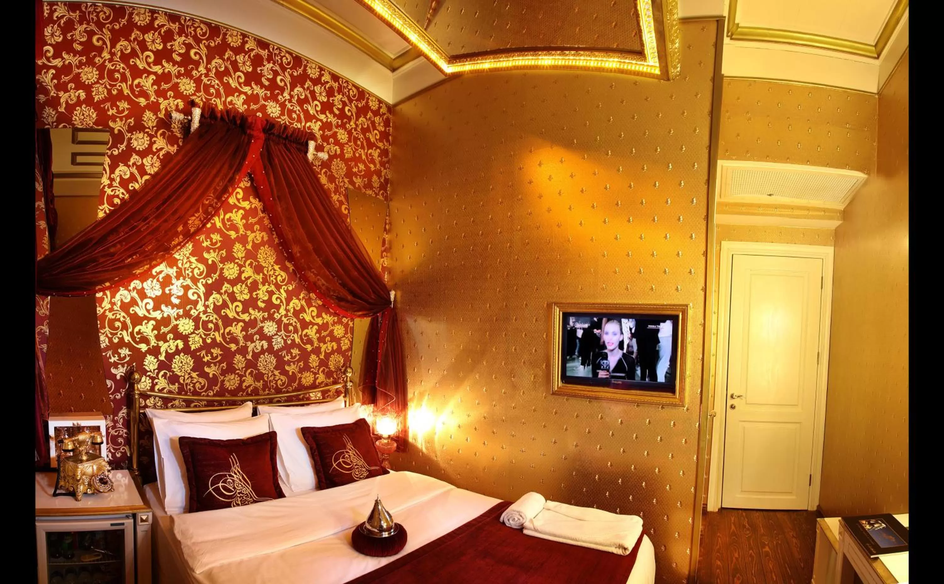 Decorative detail in Sultan Tughra Hotel