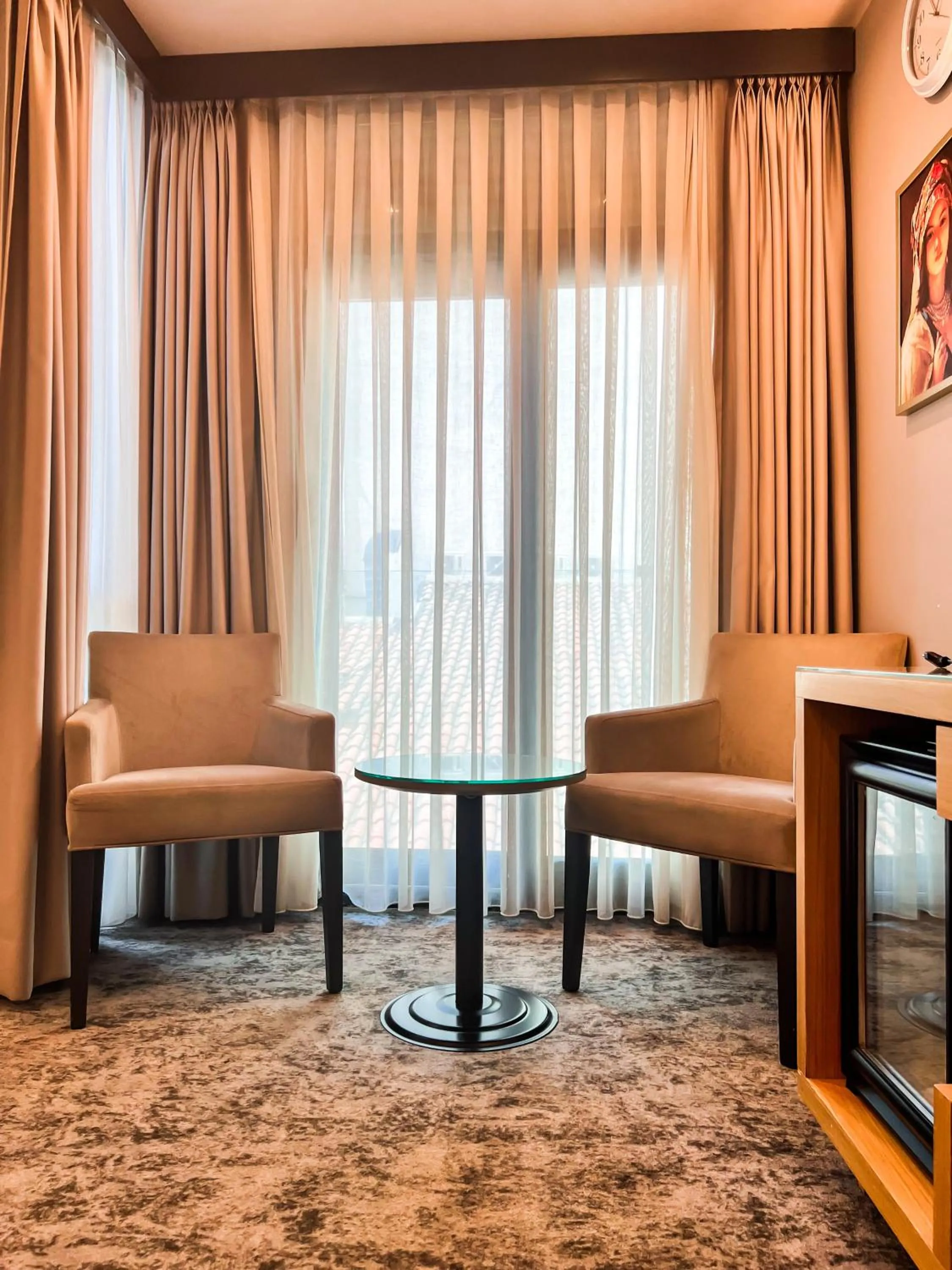 Massage in Triada Hotel Karaköy