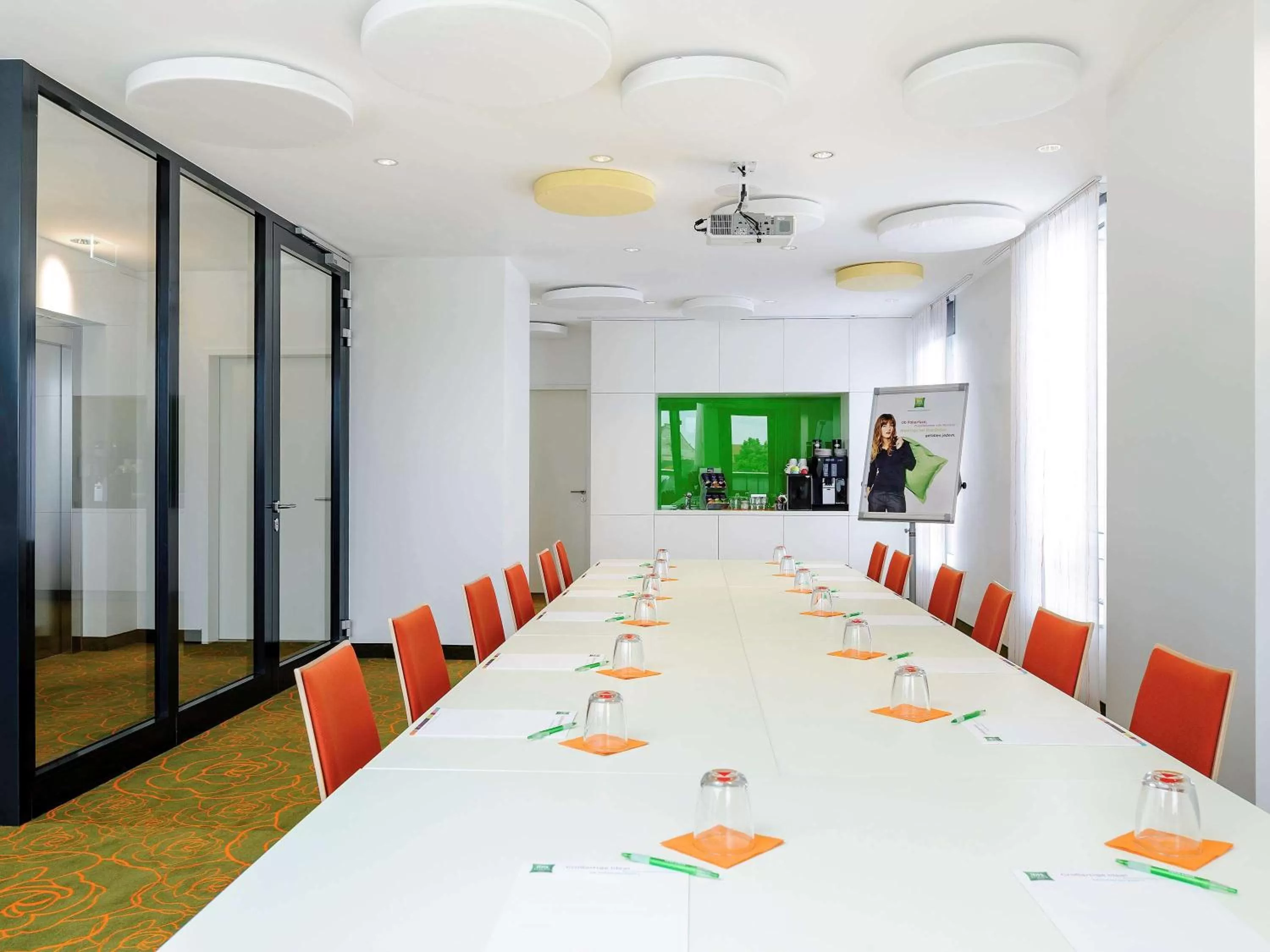 On site in Ibis Styles Hildesheim