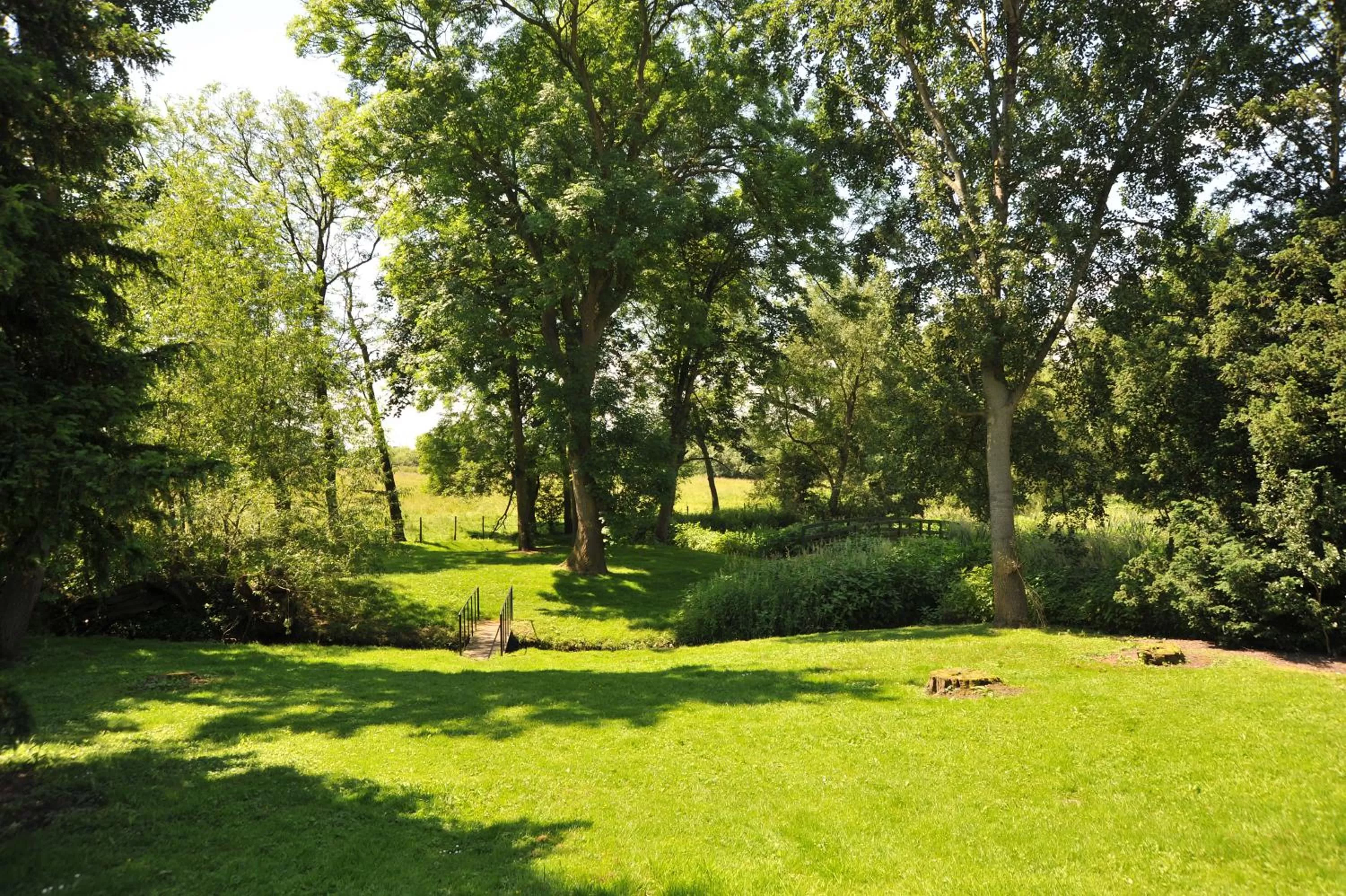 Garden in Mercure York Fairfield Manor Hotel