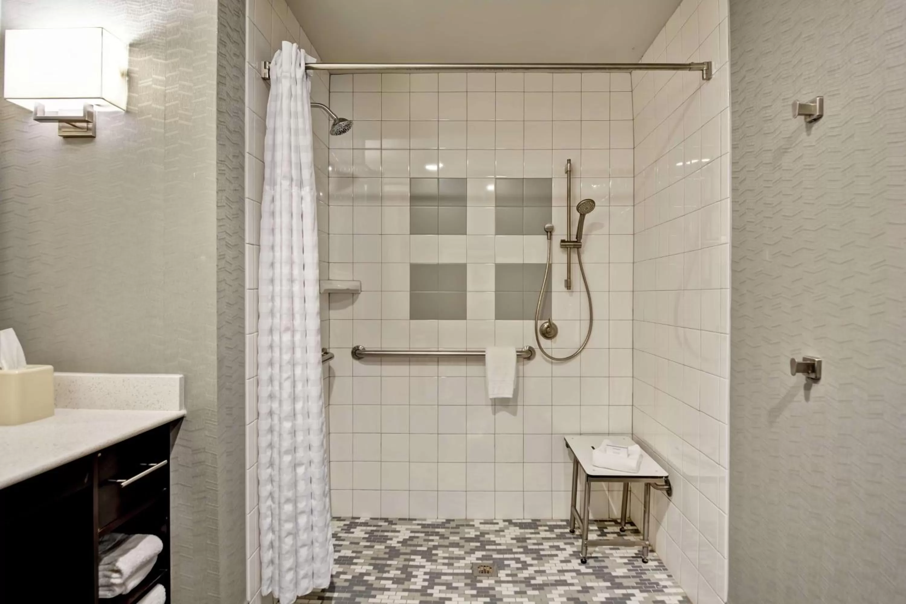 Bathroom in Homewood Suites TechRidge Parmer @ I-35