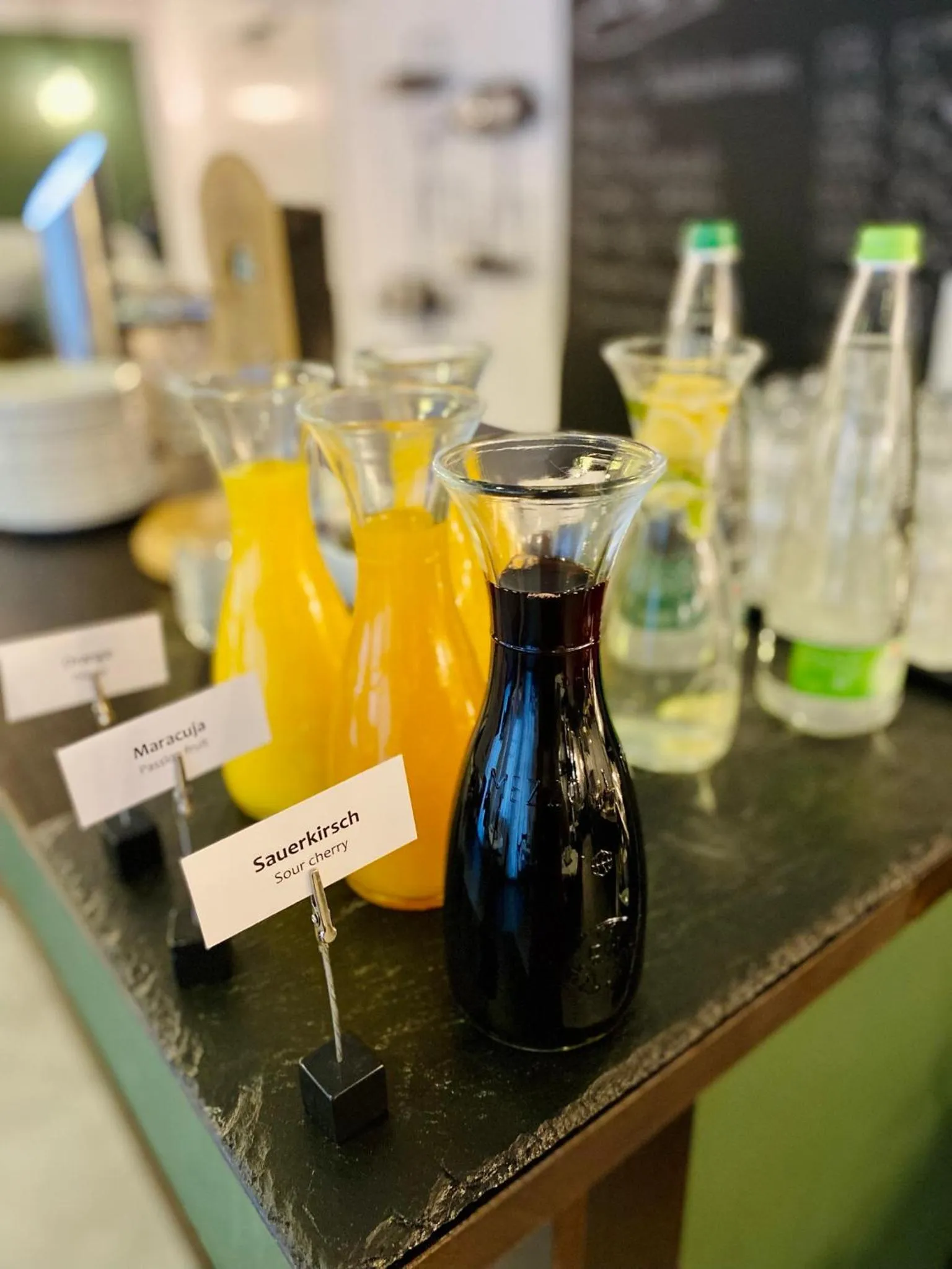 Restaurant/places to eat in Burghotel Nürnberg