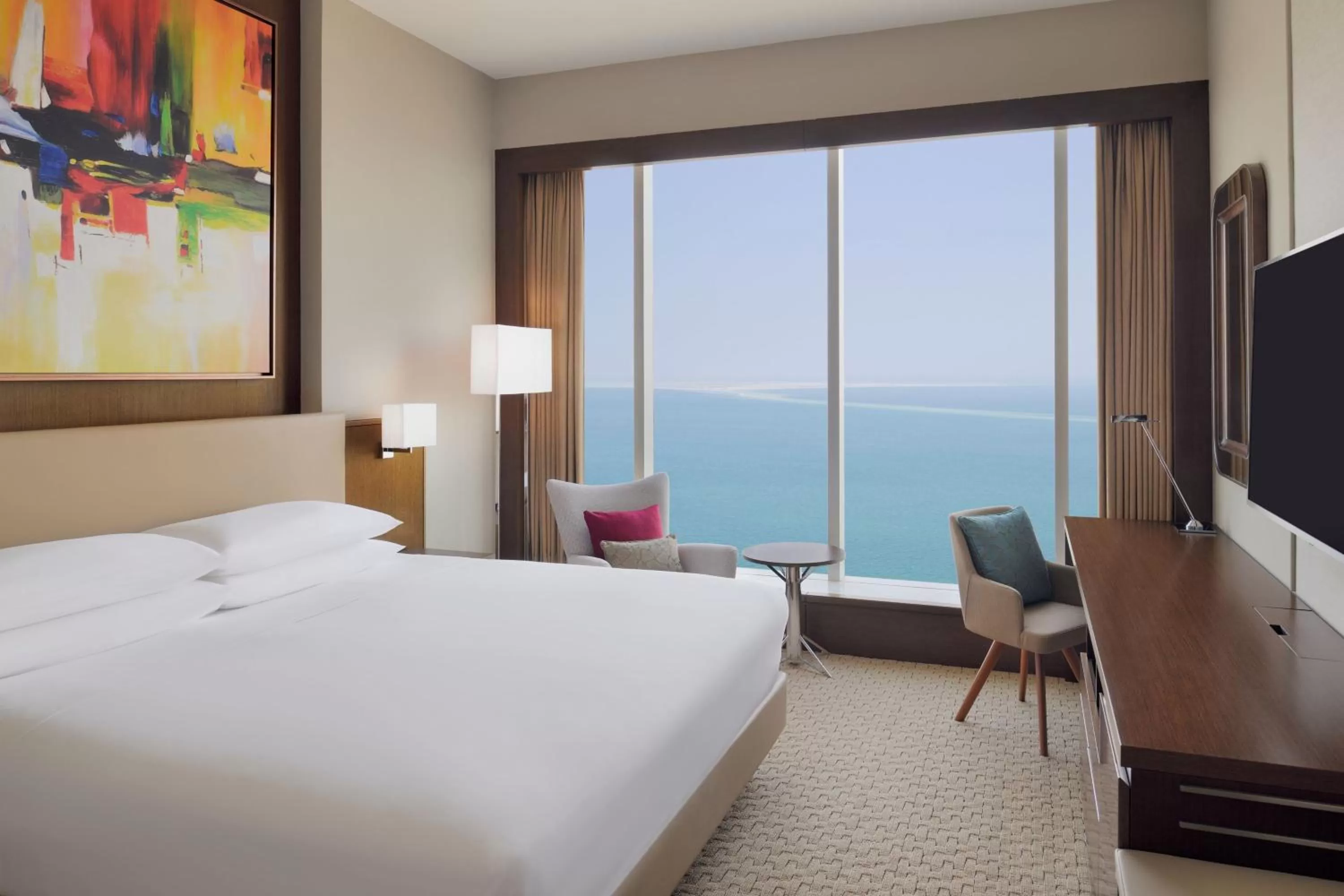 Photo of the whole room, Bed in Delta Hotels by Marriott City Center Doha