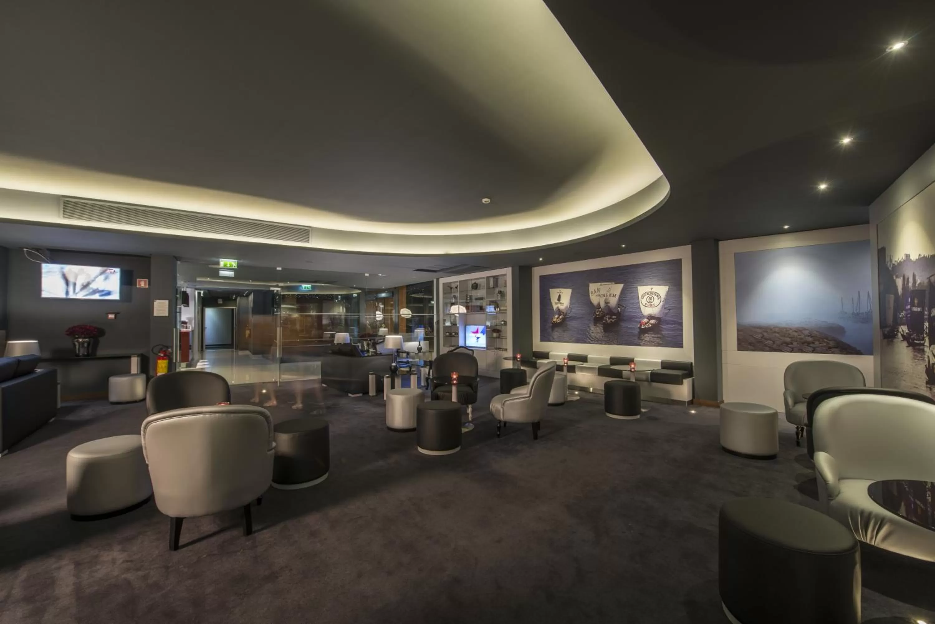 Lounge or bar in Vila Gale Collection Douro