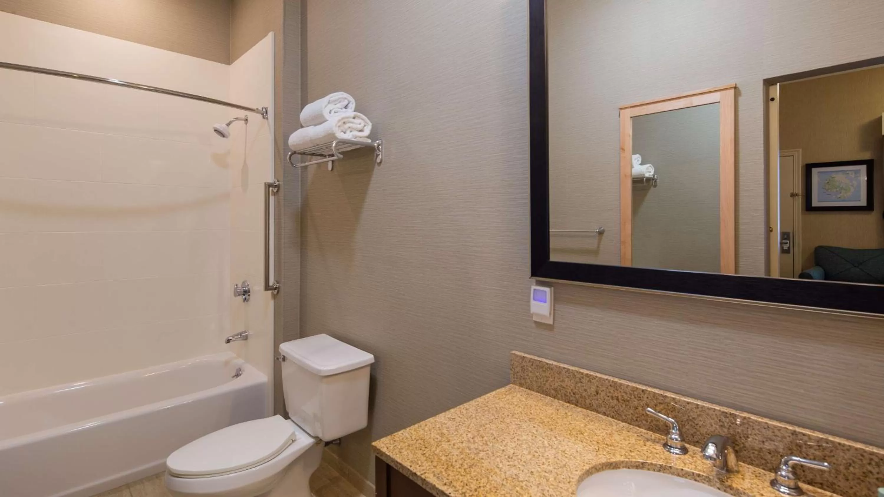 Bathroom in Best Western Acadia Park Inn