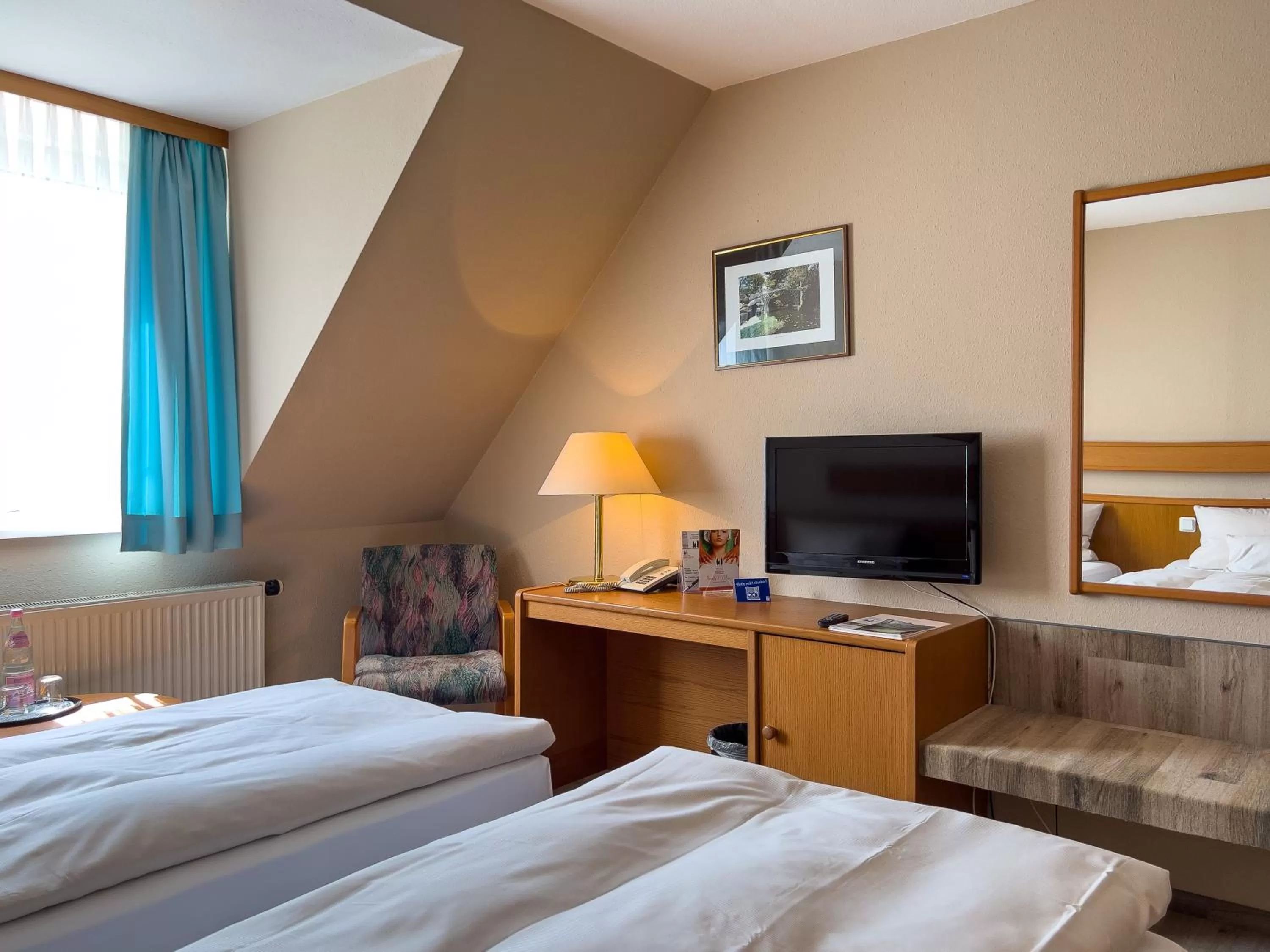 TV and multimedia, Bed in Hotel Landhaus Wörlitzer Hof