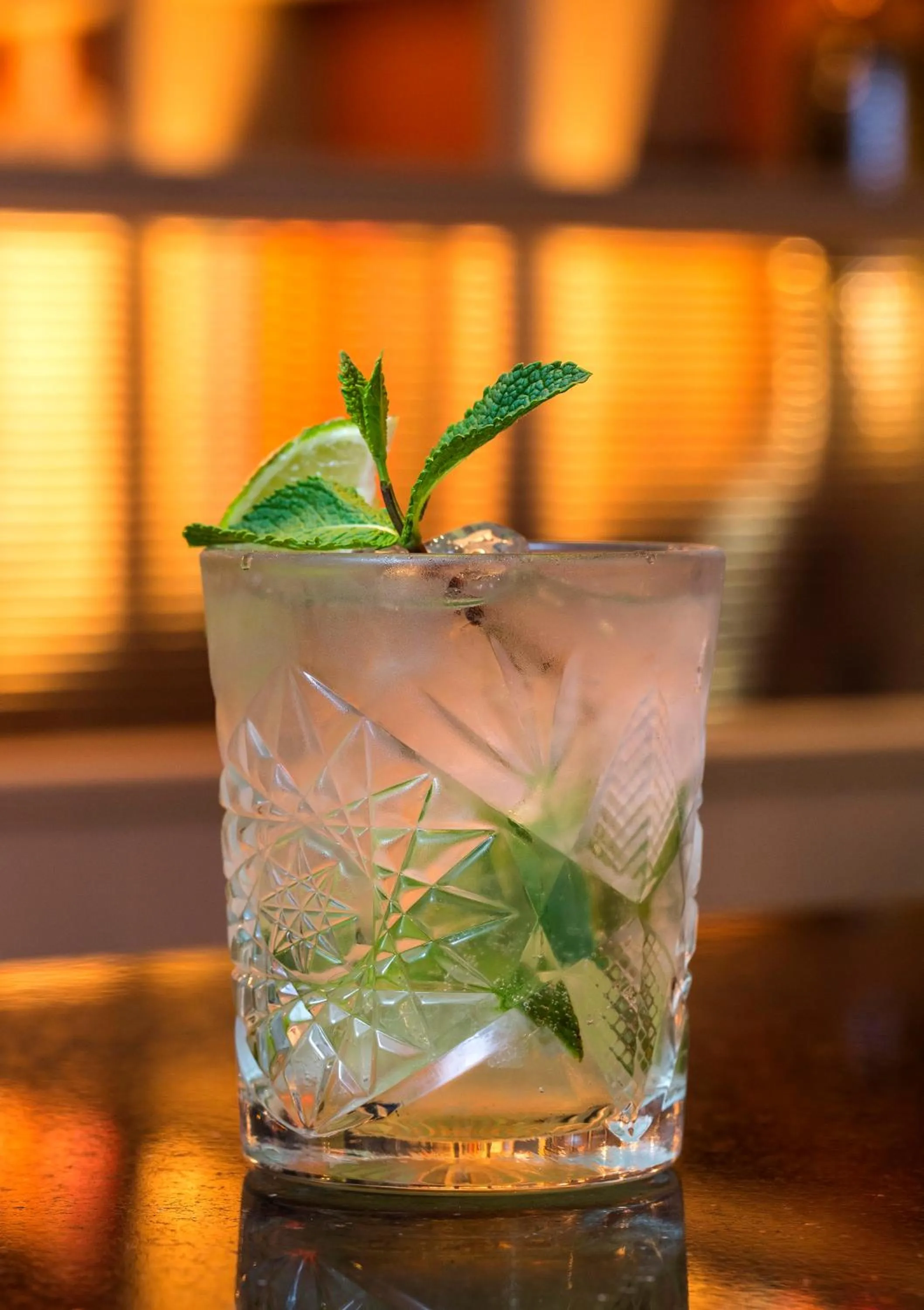 Food and drinks in Bonnington Hotel & Leisure Centre