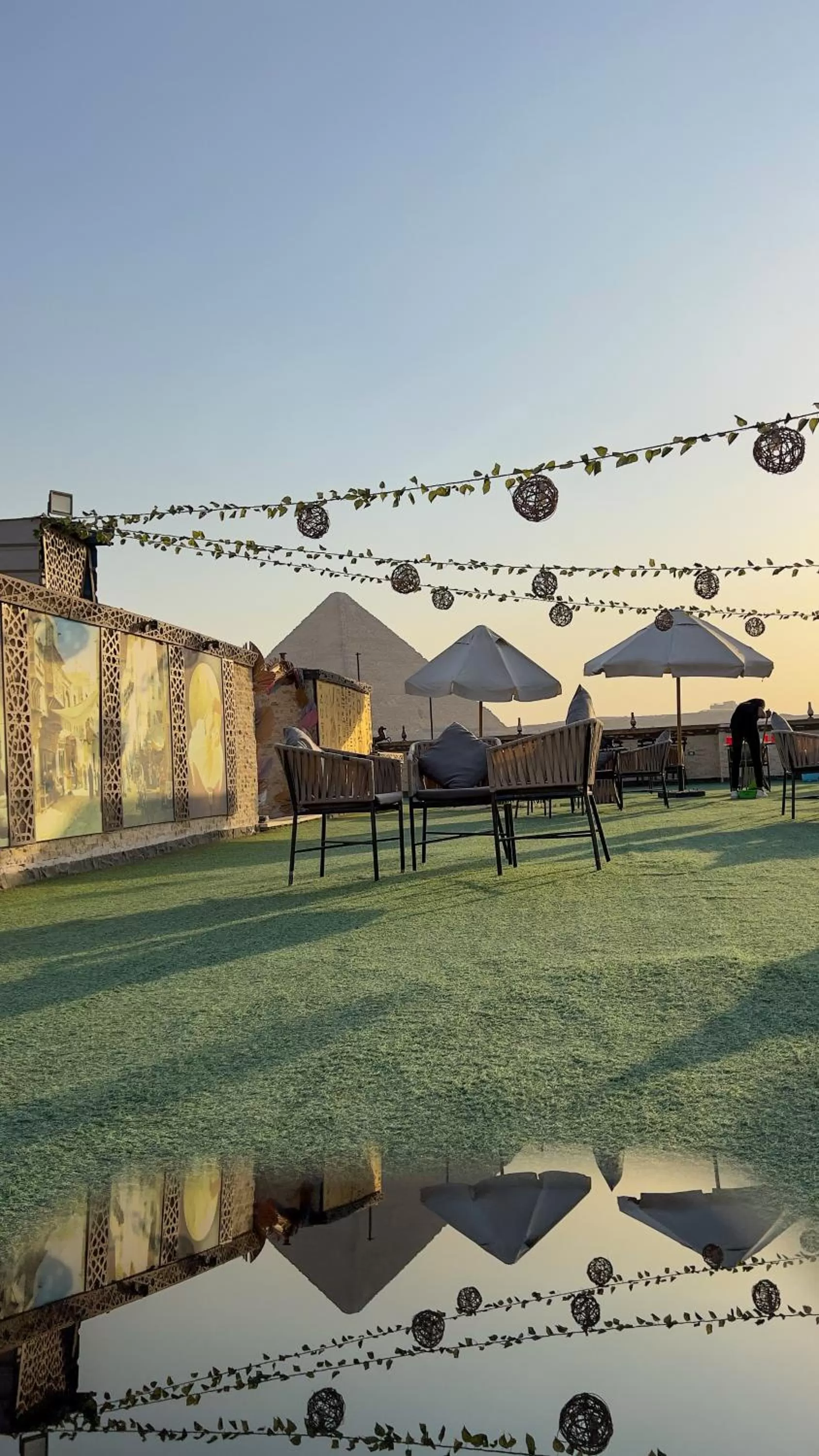 Day in King Cheops Inn - Pyramid View