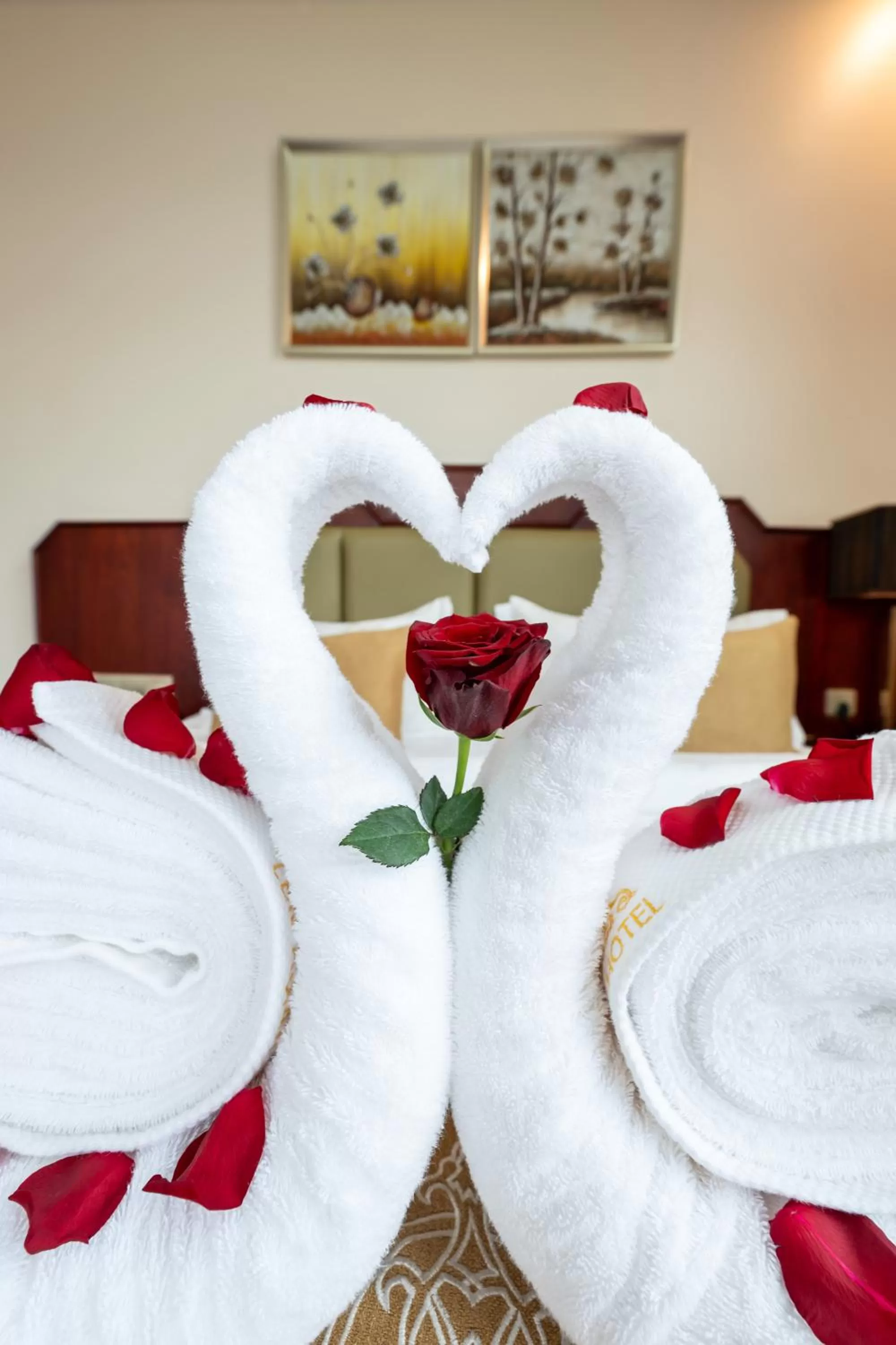 Bed in Lbn Asian Hotel