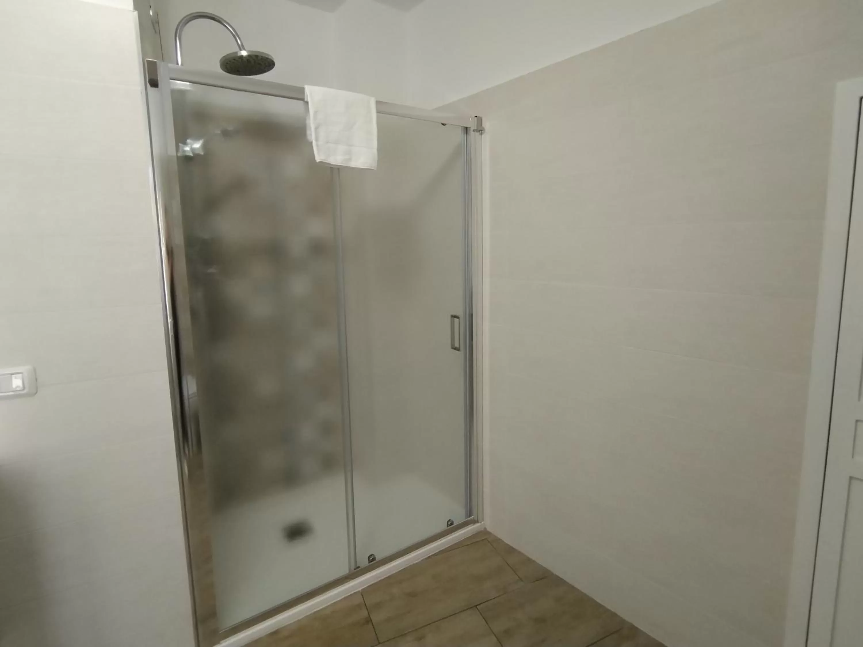 Bathroom in Panta Rei