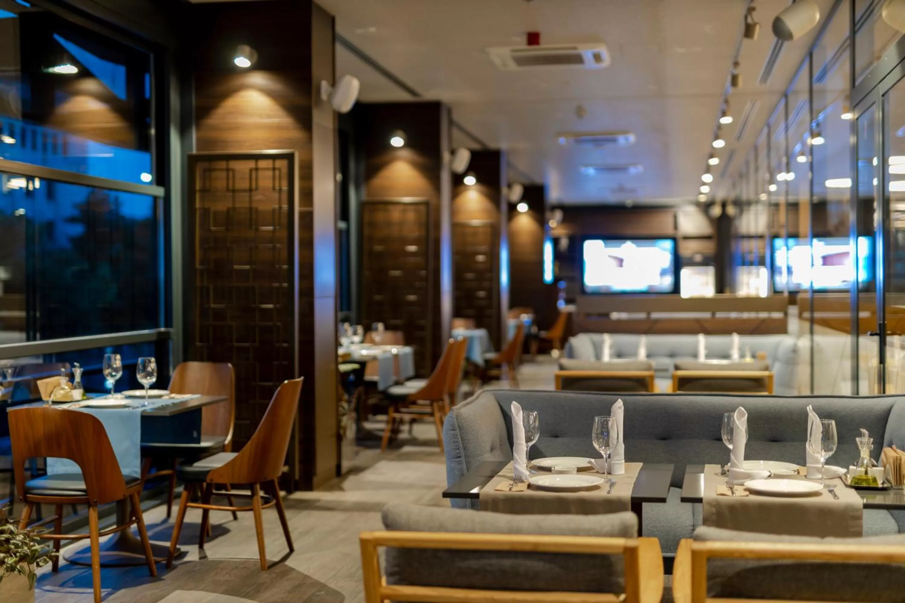 Restaurant/places to eat in Hotel Bulgaria