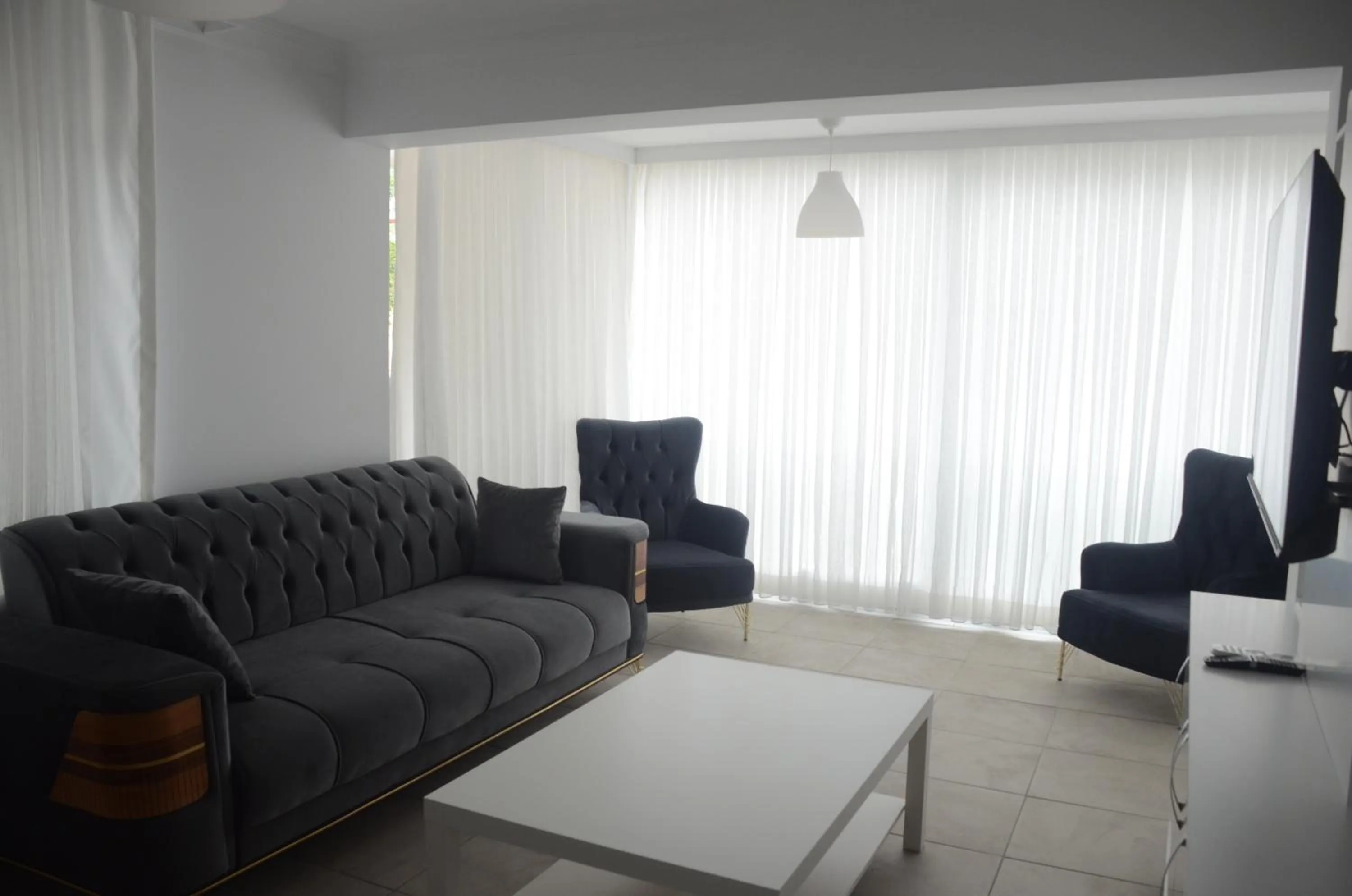 Living room in Valeri Beach Hotel