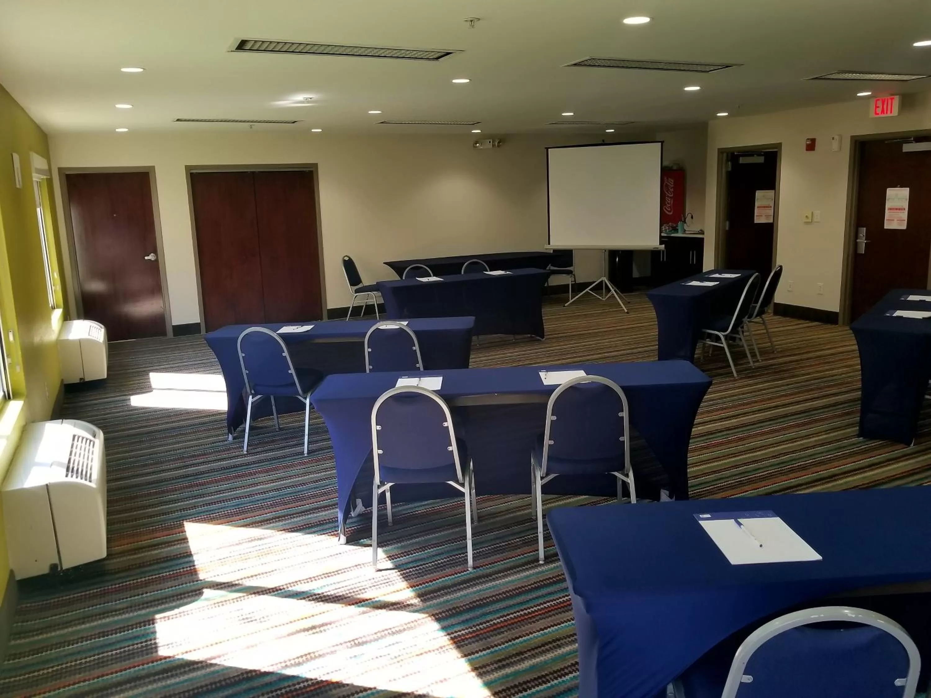 Meeting/conference room in Holiday Inn Express Hotel & Suites Mebane by IHG