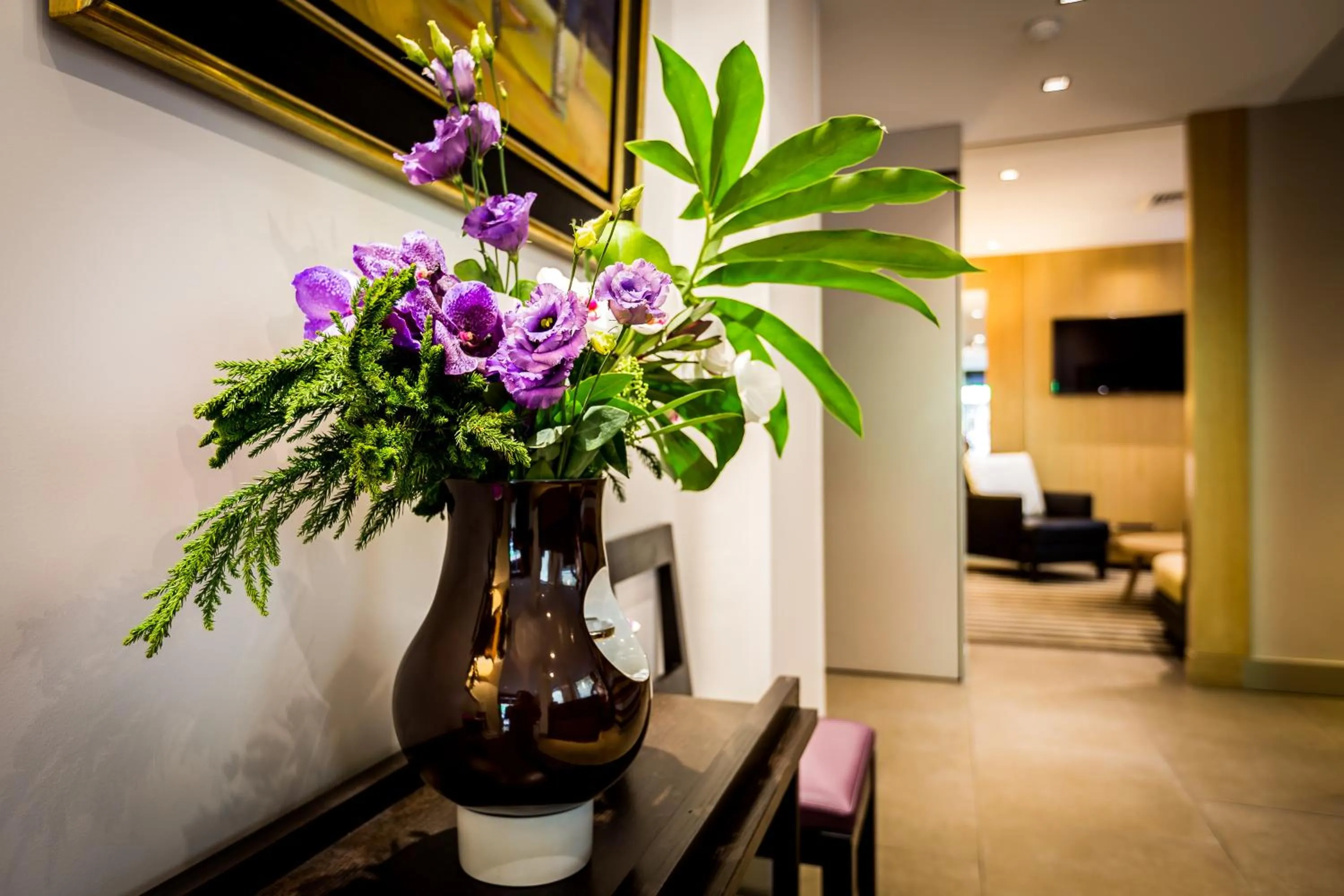 Lounge or bar in Hotel Duret Paris Champs Elysées