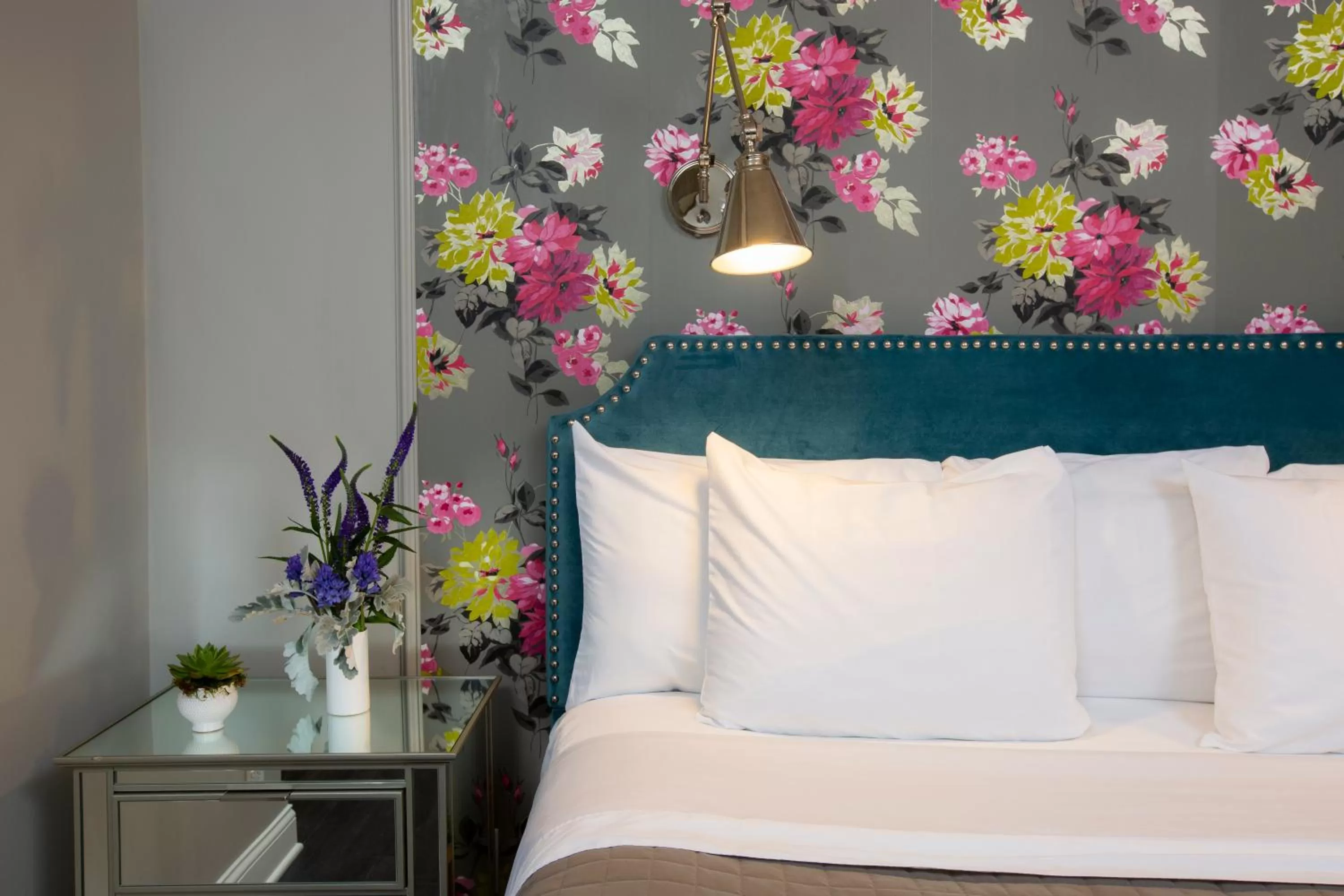 Bedroom, Bed in Wicker Park Inn