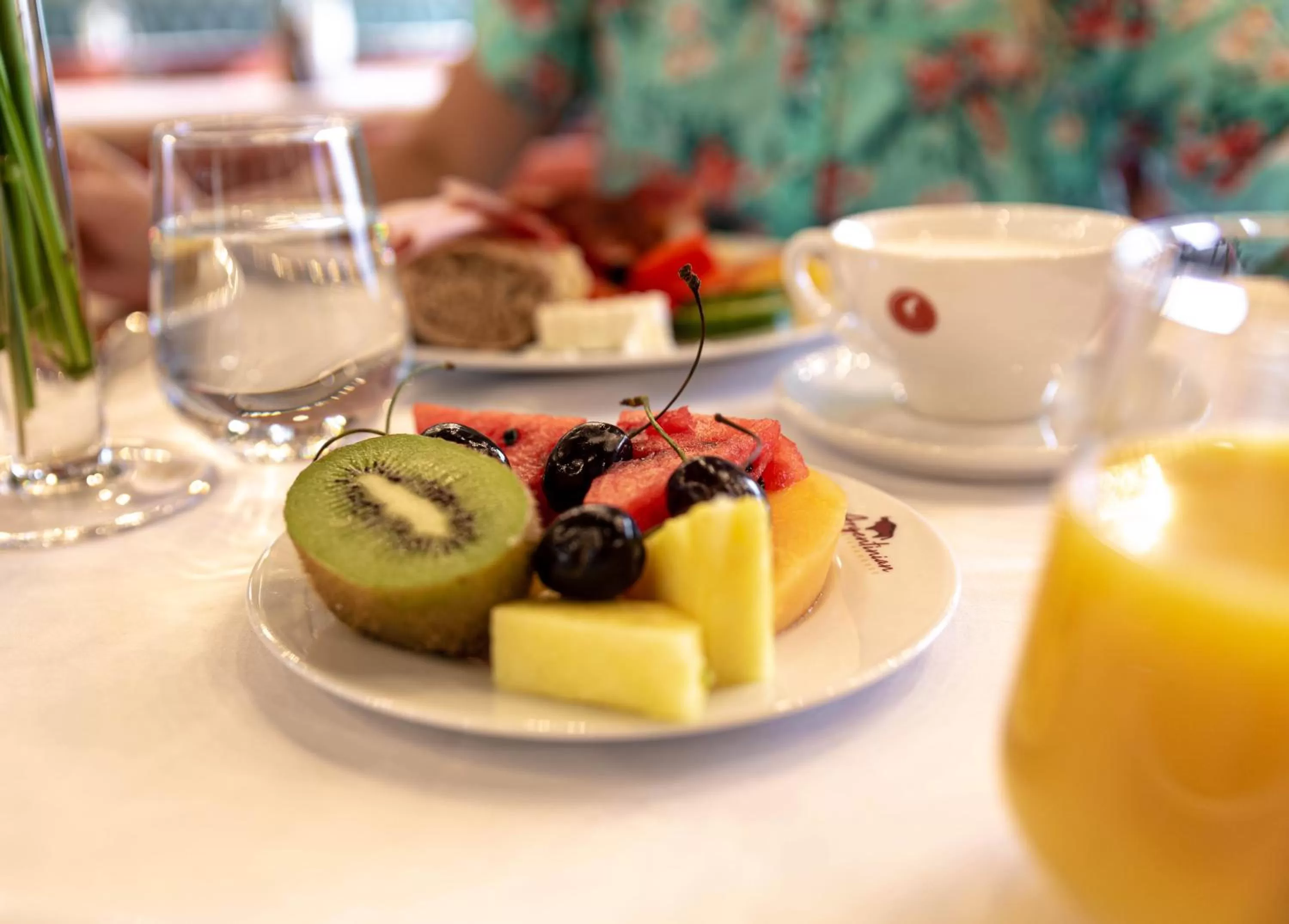 Food and drinks in Hotel Del Corso