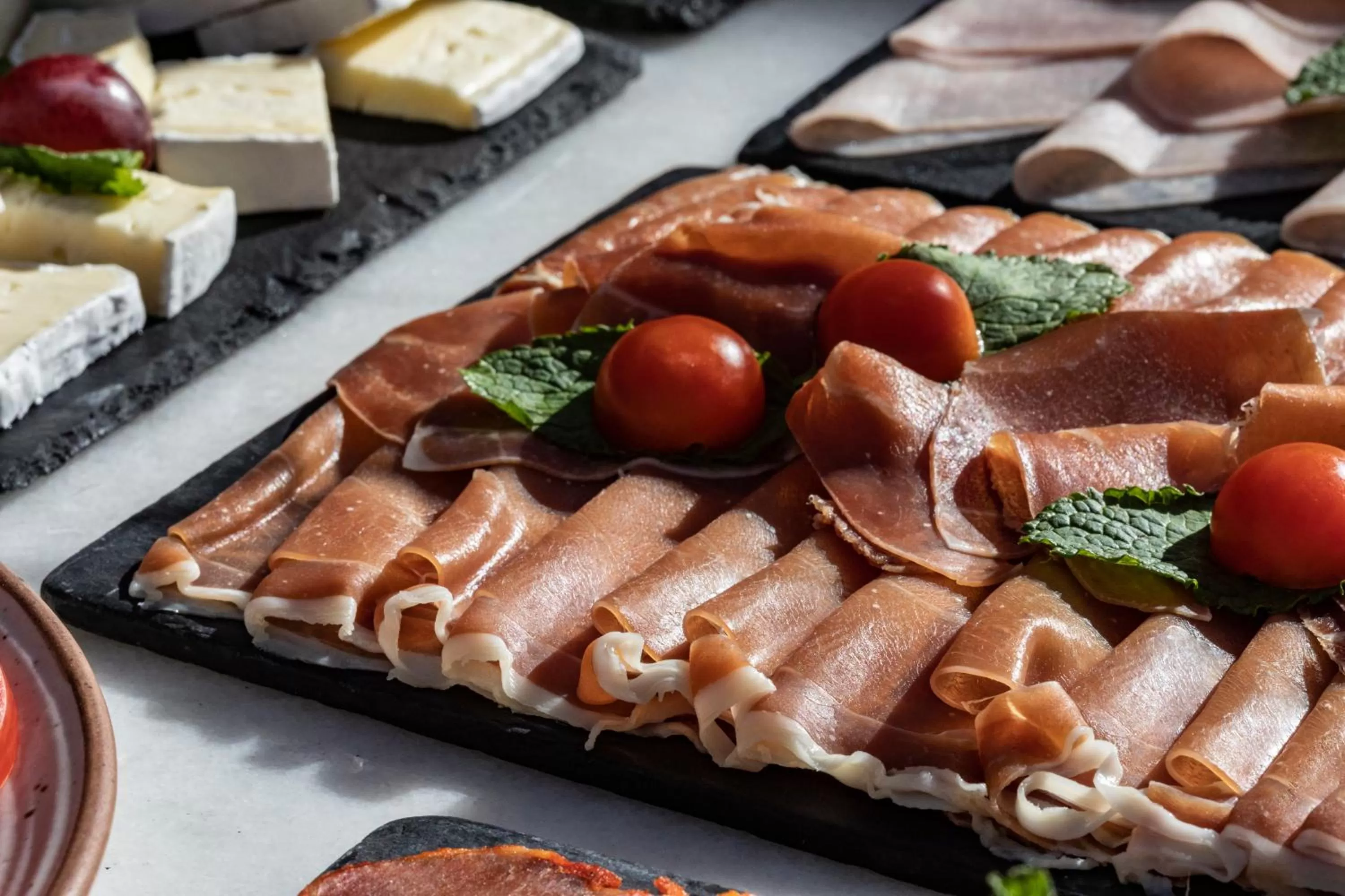 Breakfast in Petit Palace Preciados