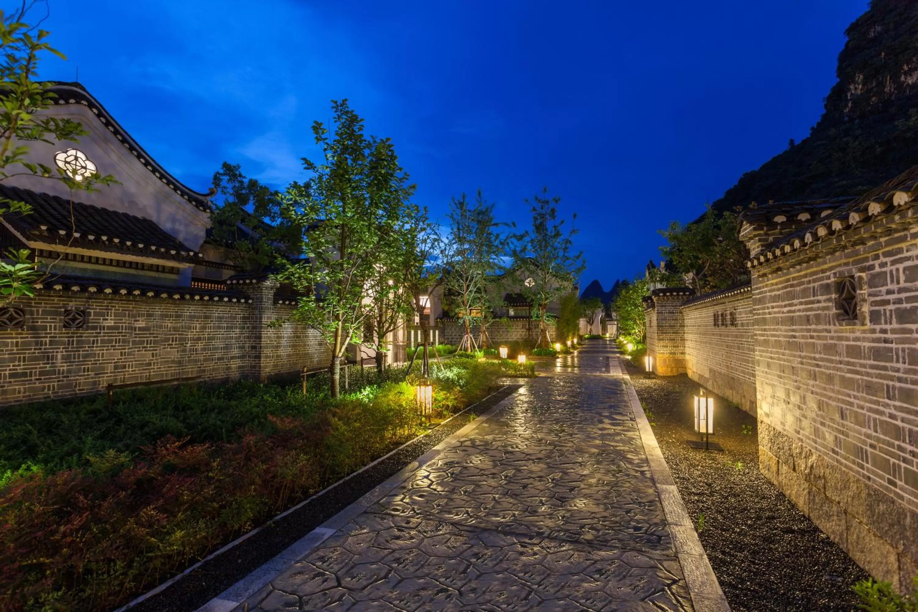 Garden in Banyan Tree Yangshuo