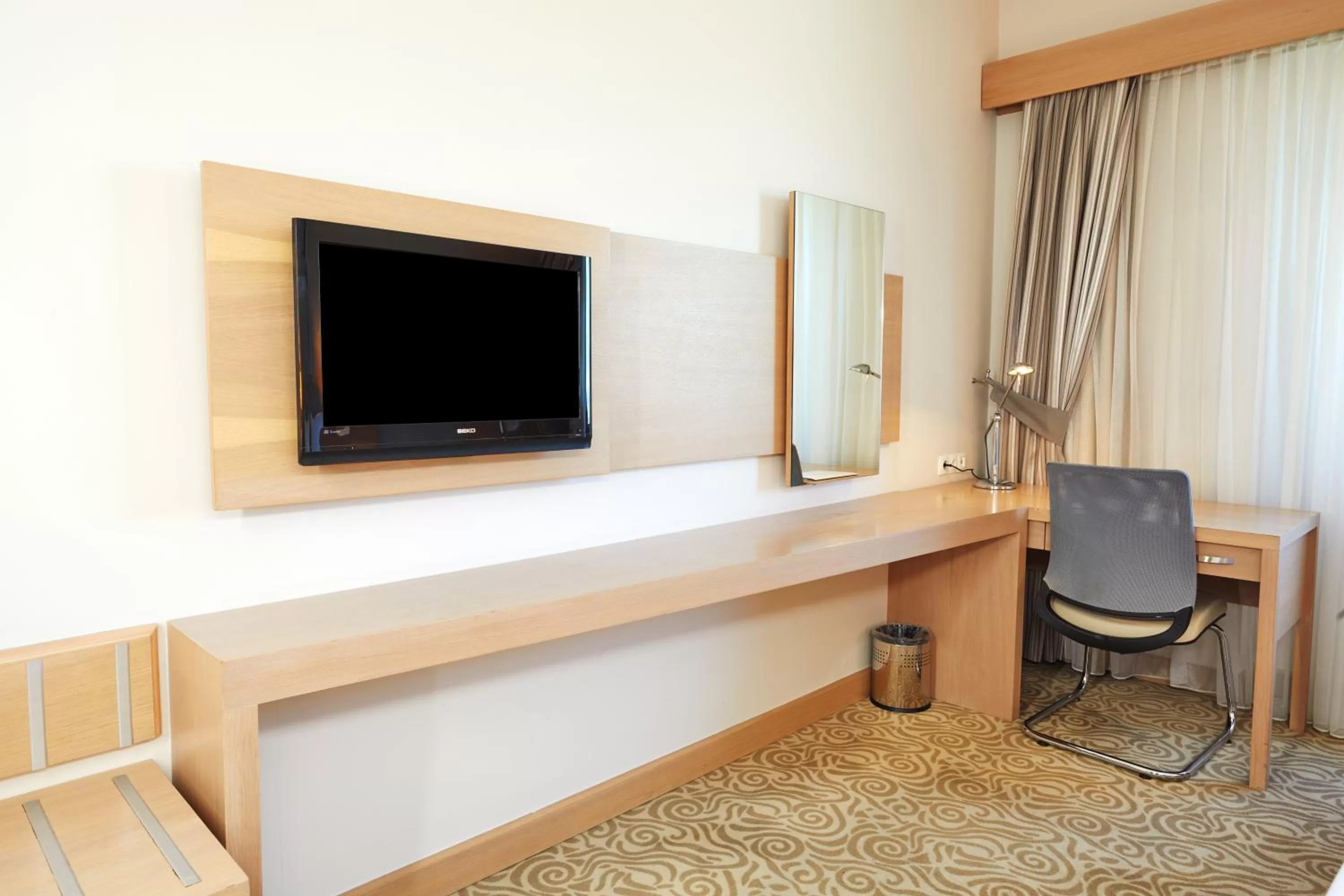 TV and multimedia in Park Dedeman Denizli