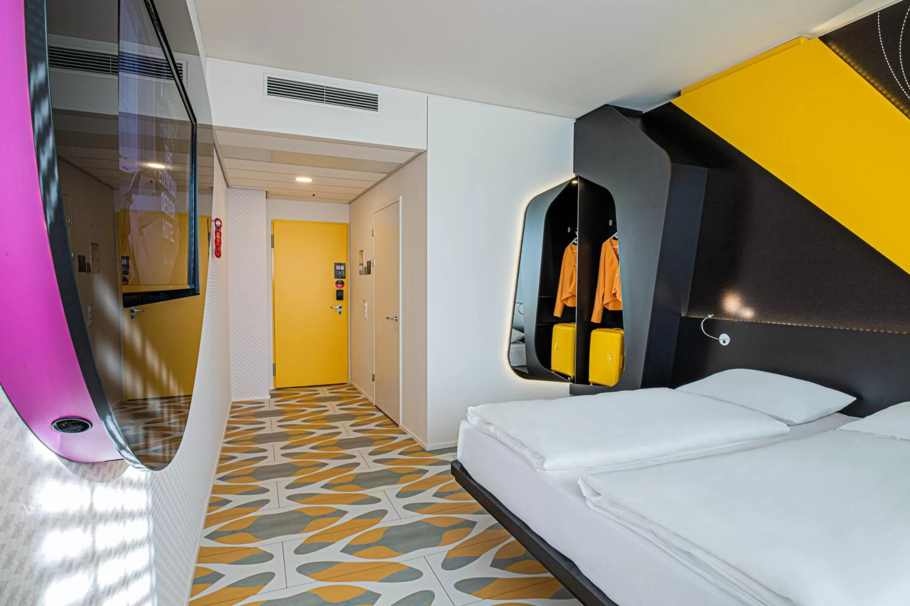 Bed in Prize by Radisson, Bern City