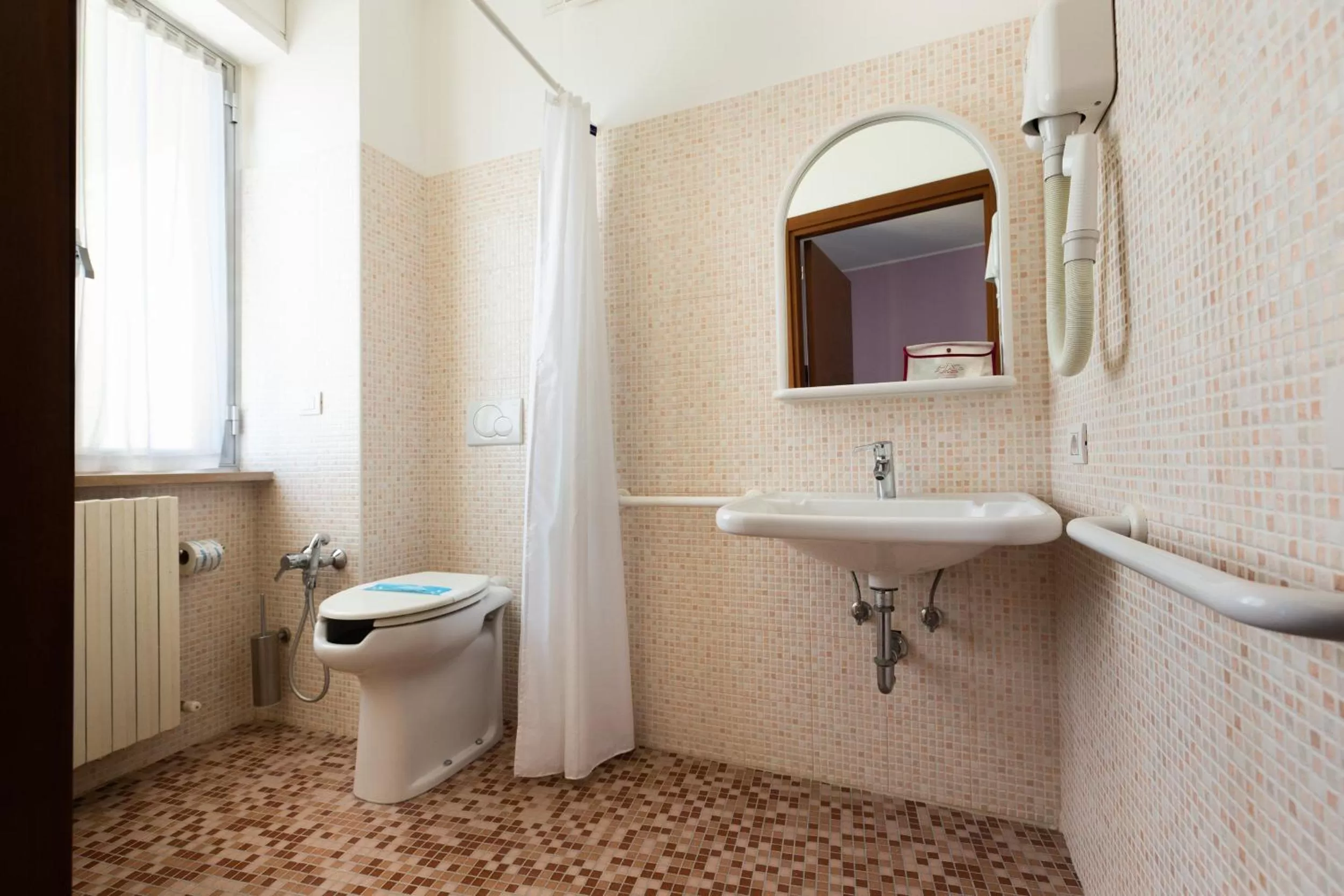 Facility for disabled guests in Hotel Belvedere