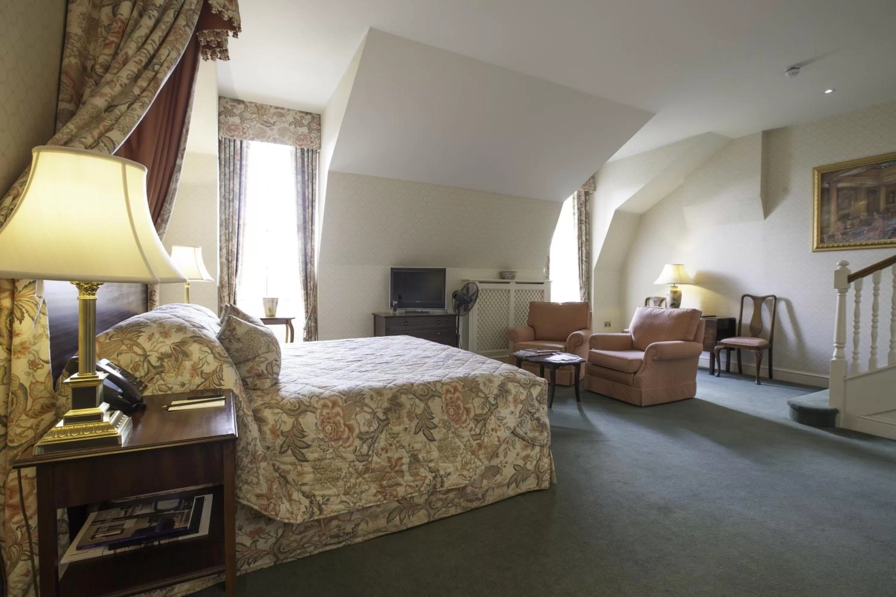 Bedroom in Luton Hoo Hotel, Golf and Spa