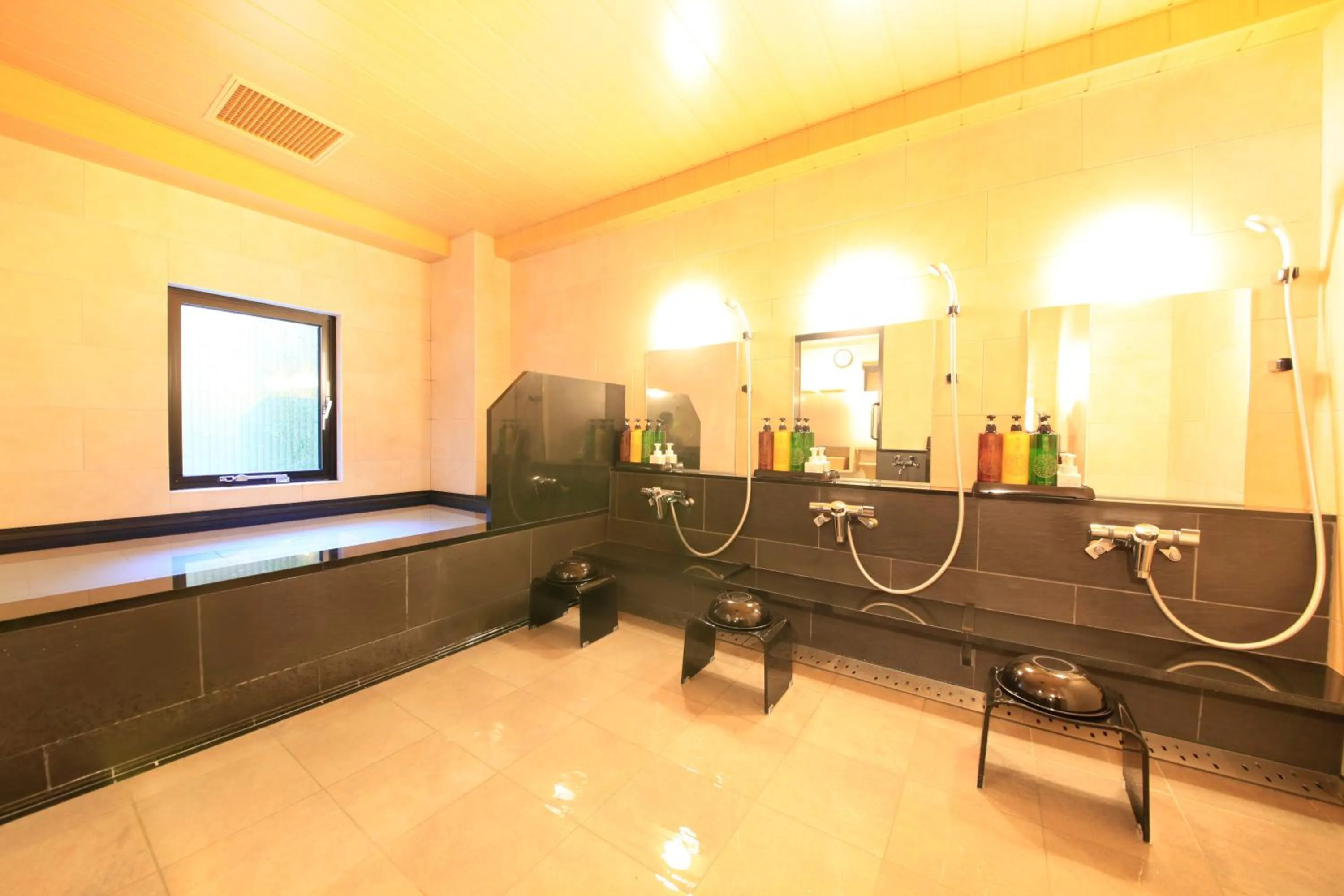 Public Bath in Smile Hotel Kawaguchi